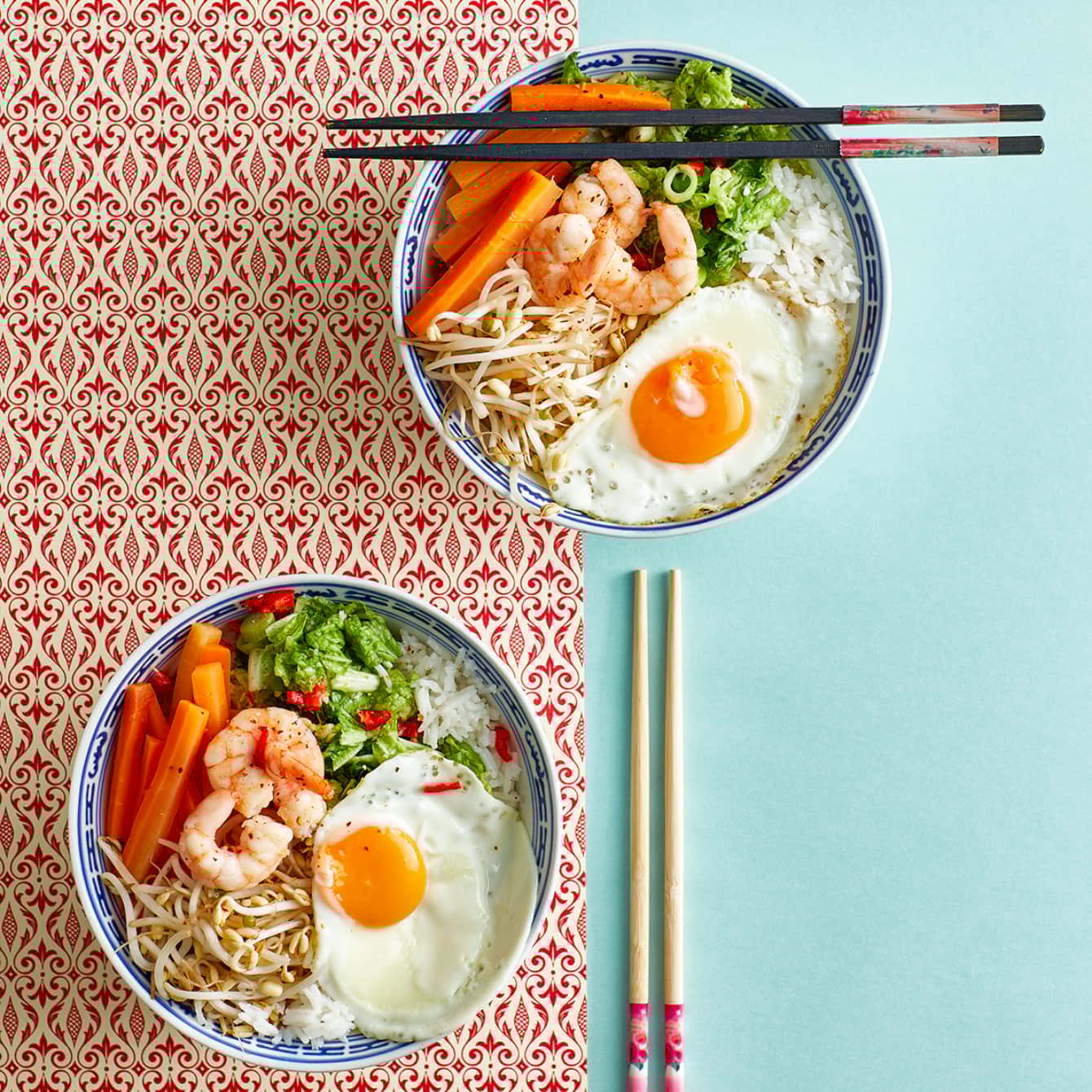 Rijstbowl met garnalen en snelle kimchi
