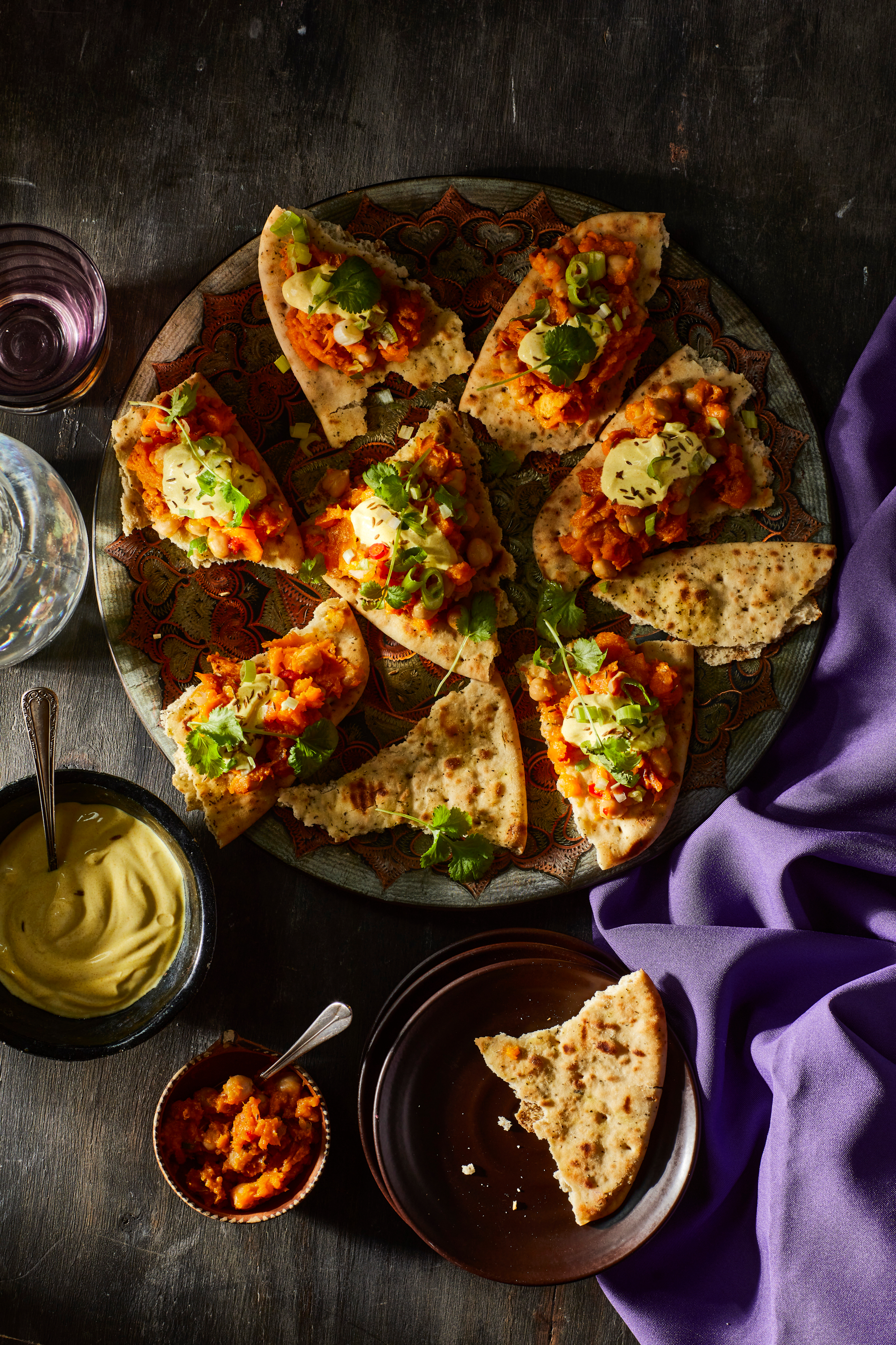 Chaat met zoete aardappel en kikkererwten