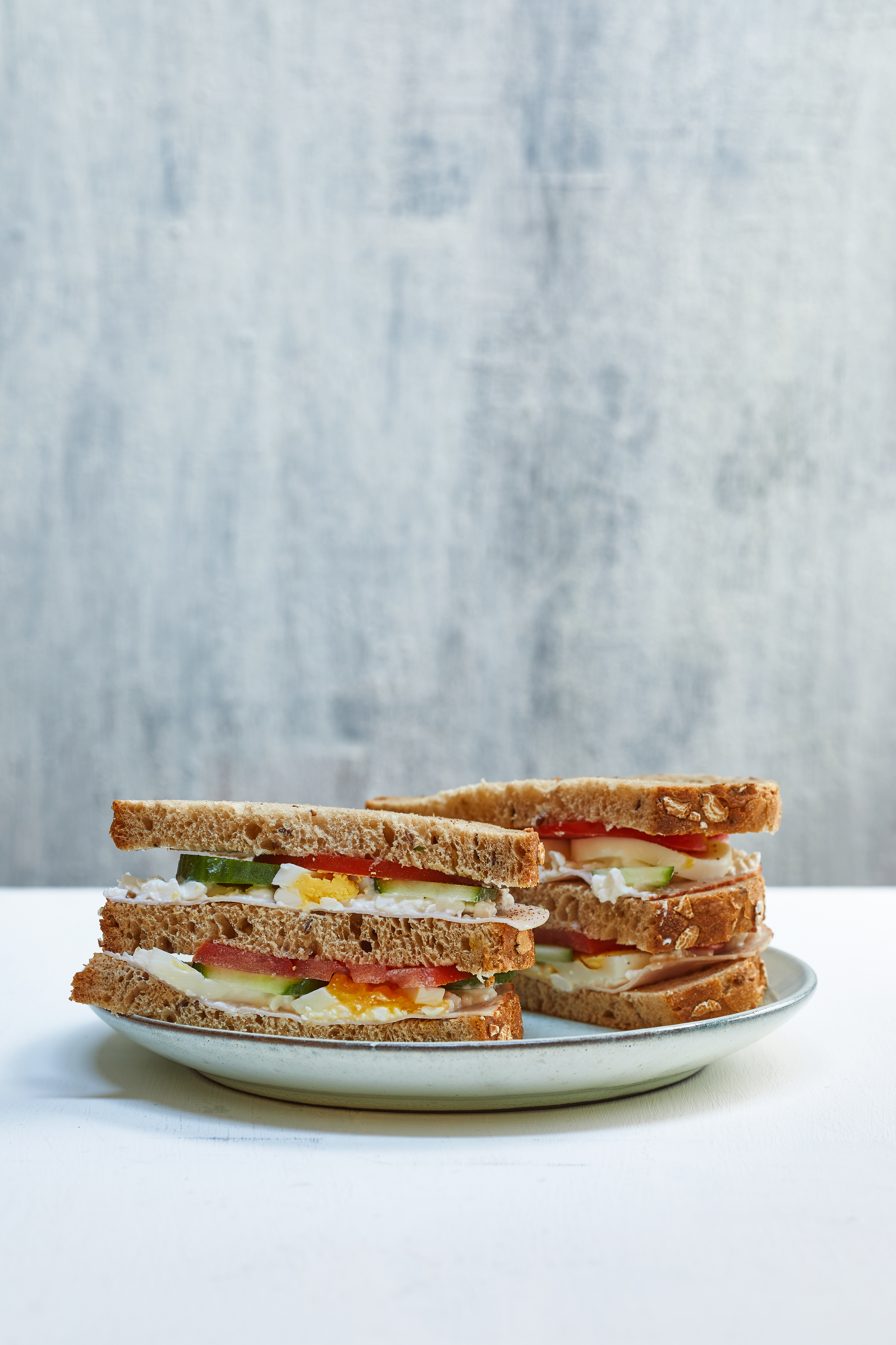 Spelt-clubsandwich met kalkoenfilet