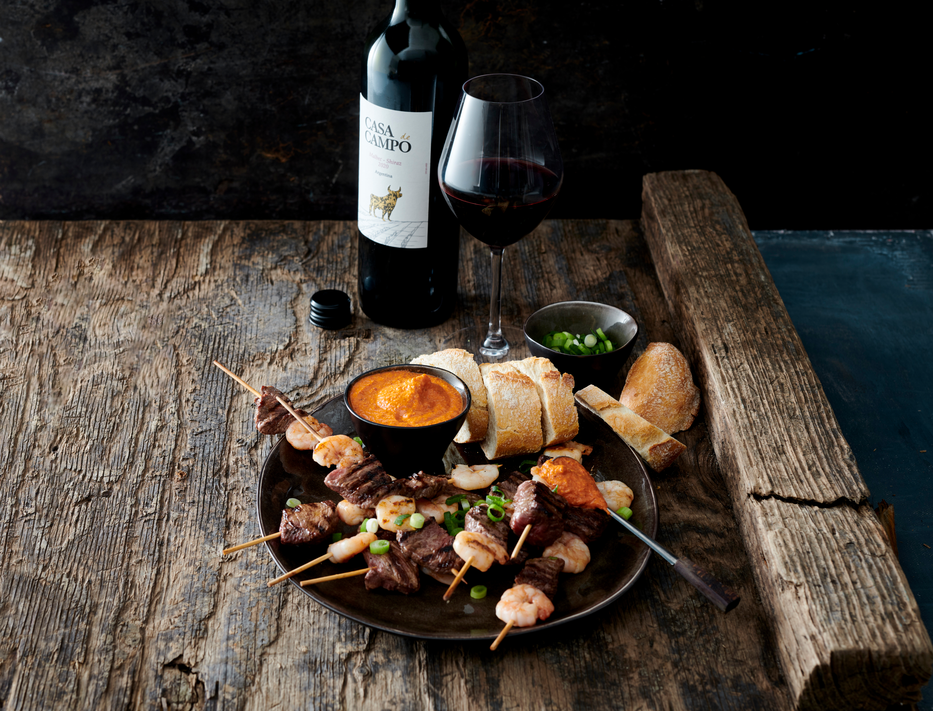 Surf & turf-spies met paprikadip