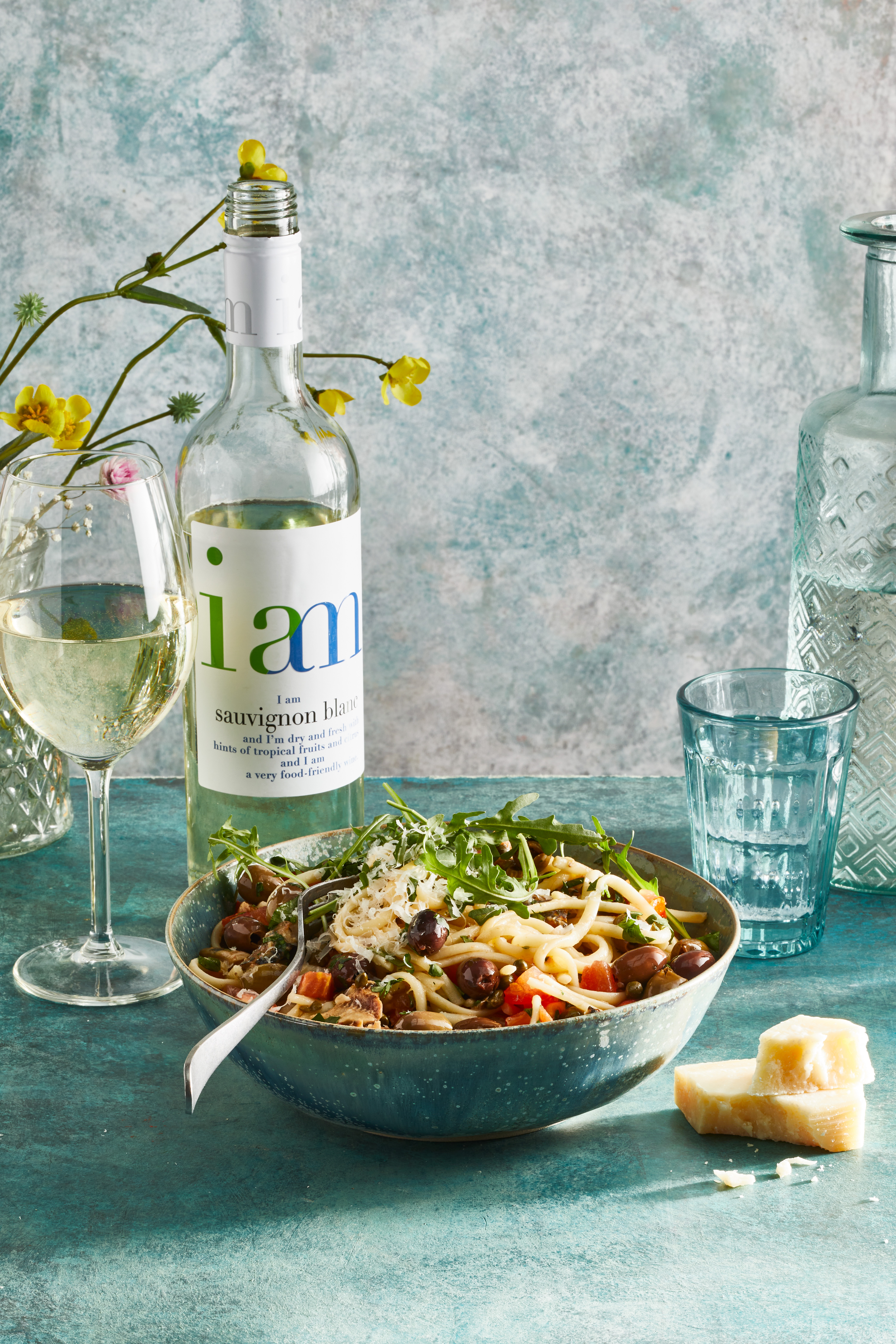 Linguine met sardientjes en kappertjes