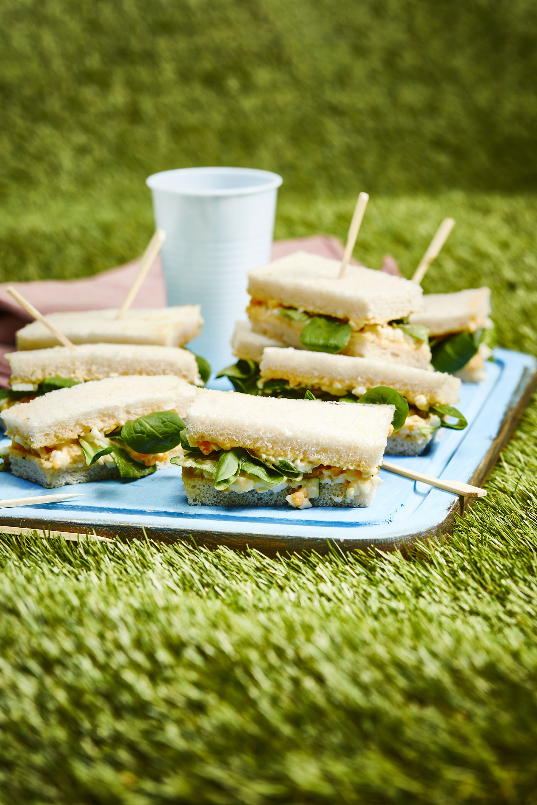 Finger sandwiches met eiersalade