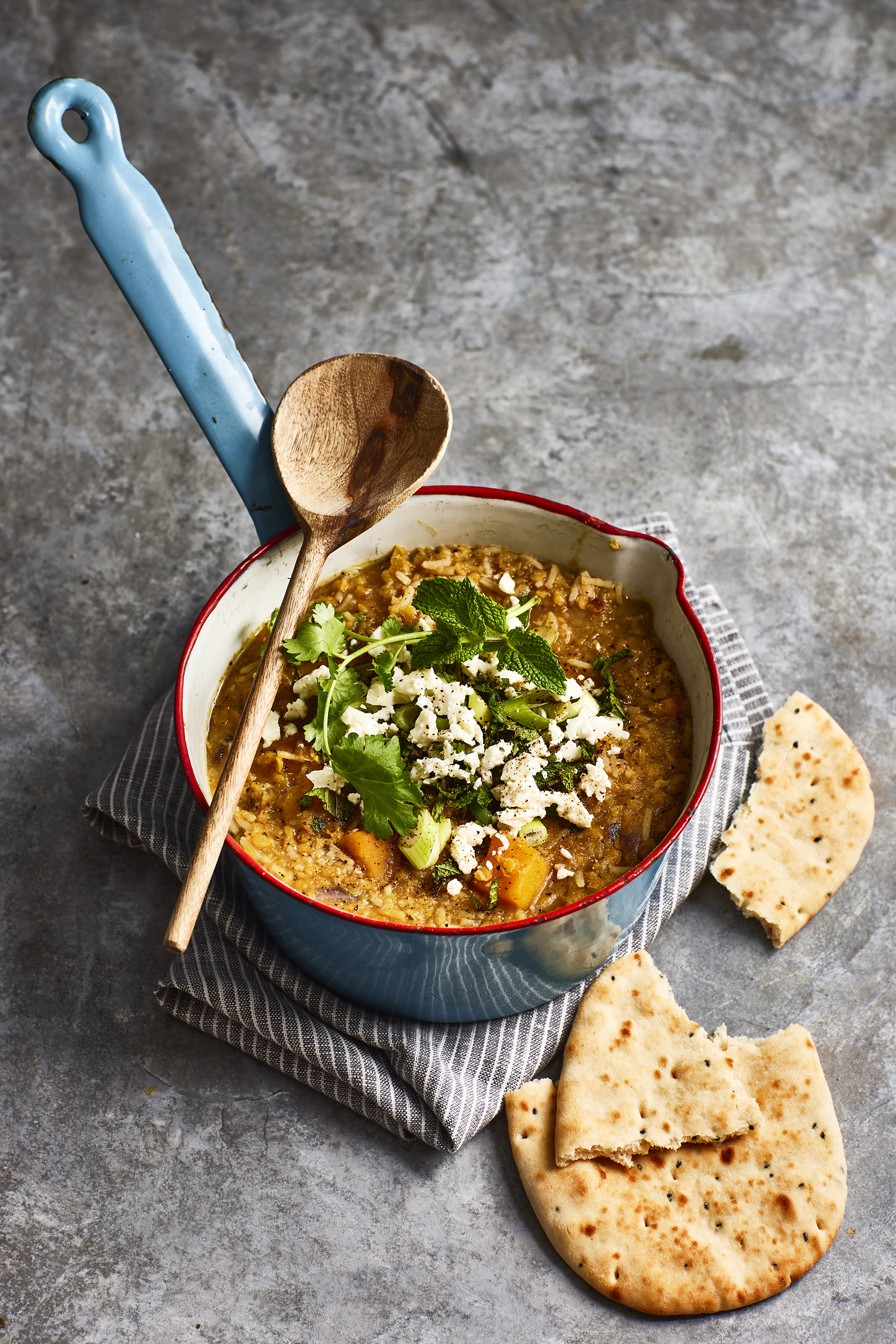 Linzensoep met pompoen en feta