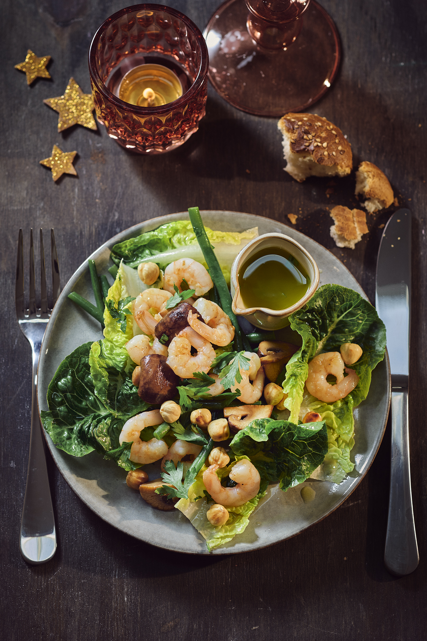 Warme garnalensalade met haricots verts en champignons