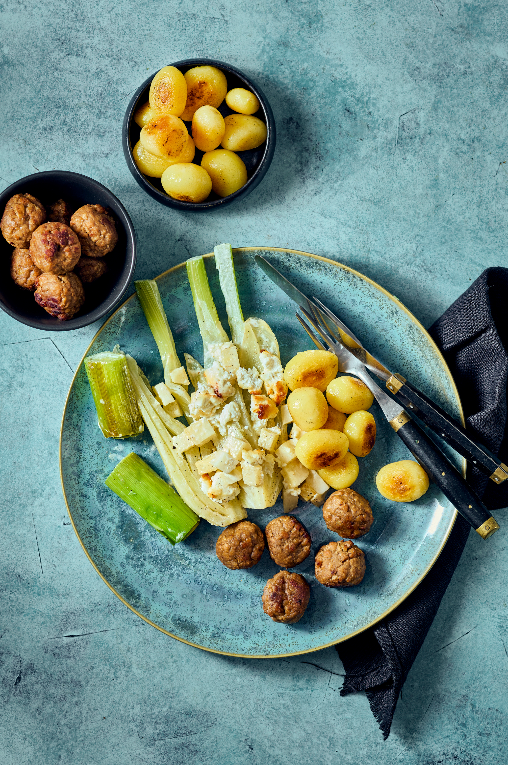 Venkel-preigratin met knolselderij en geitenkaas