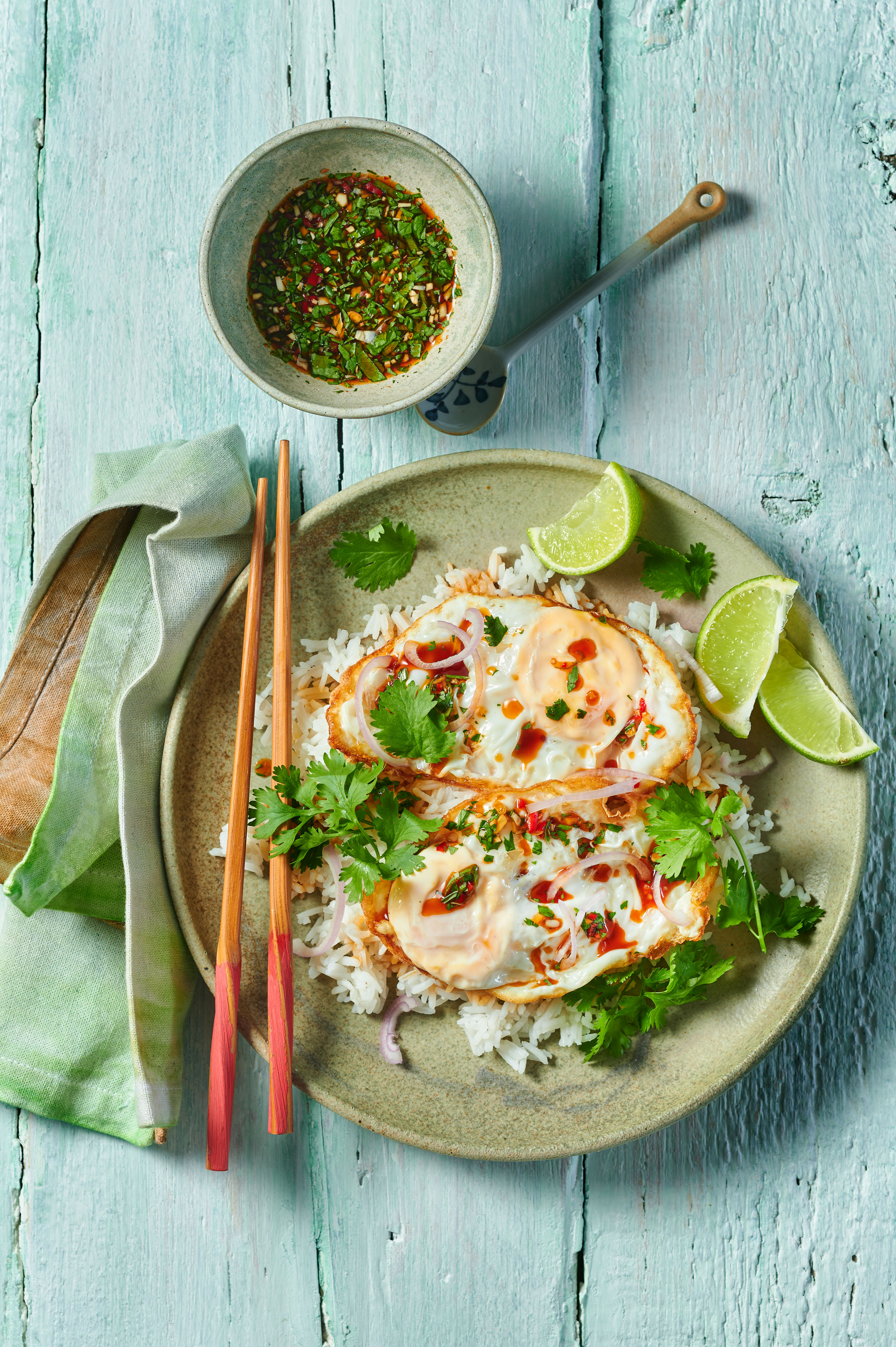 Vegetarische yam khai dao