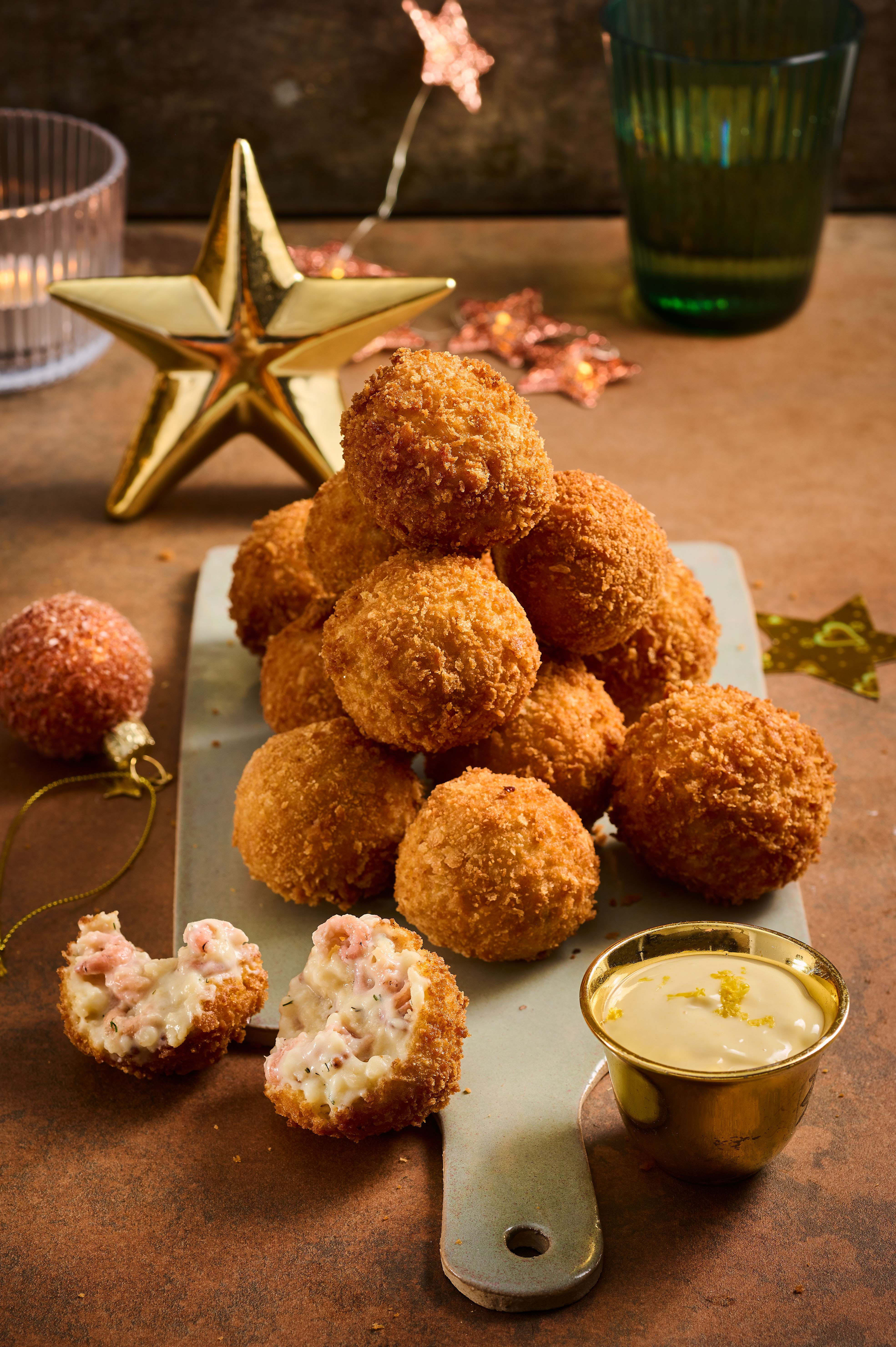 Garnalenbitterballen met citroenmayo