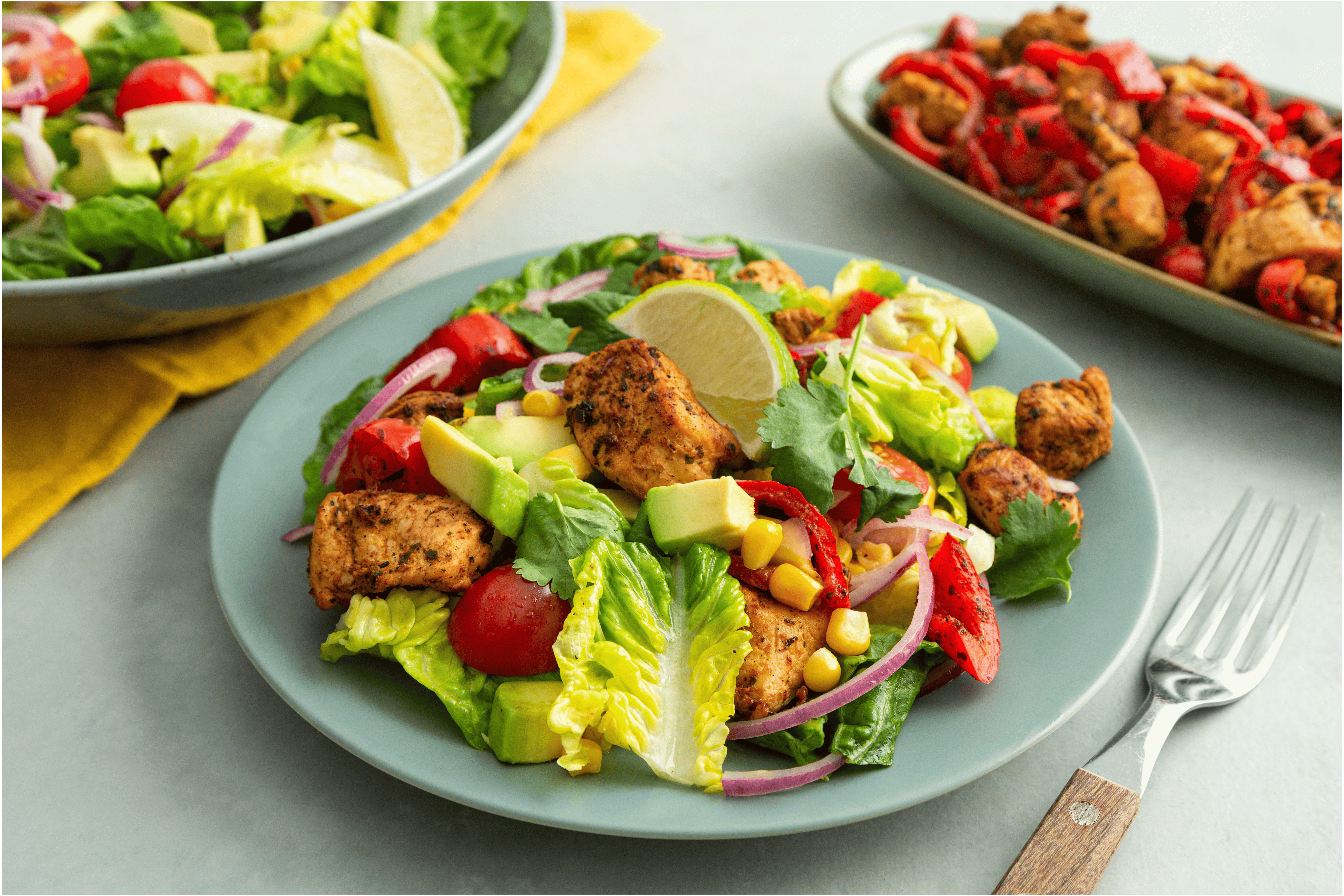 Mexicaanse salade met gekruide kip