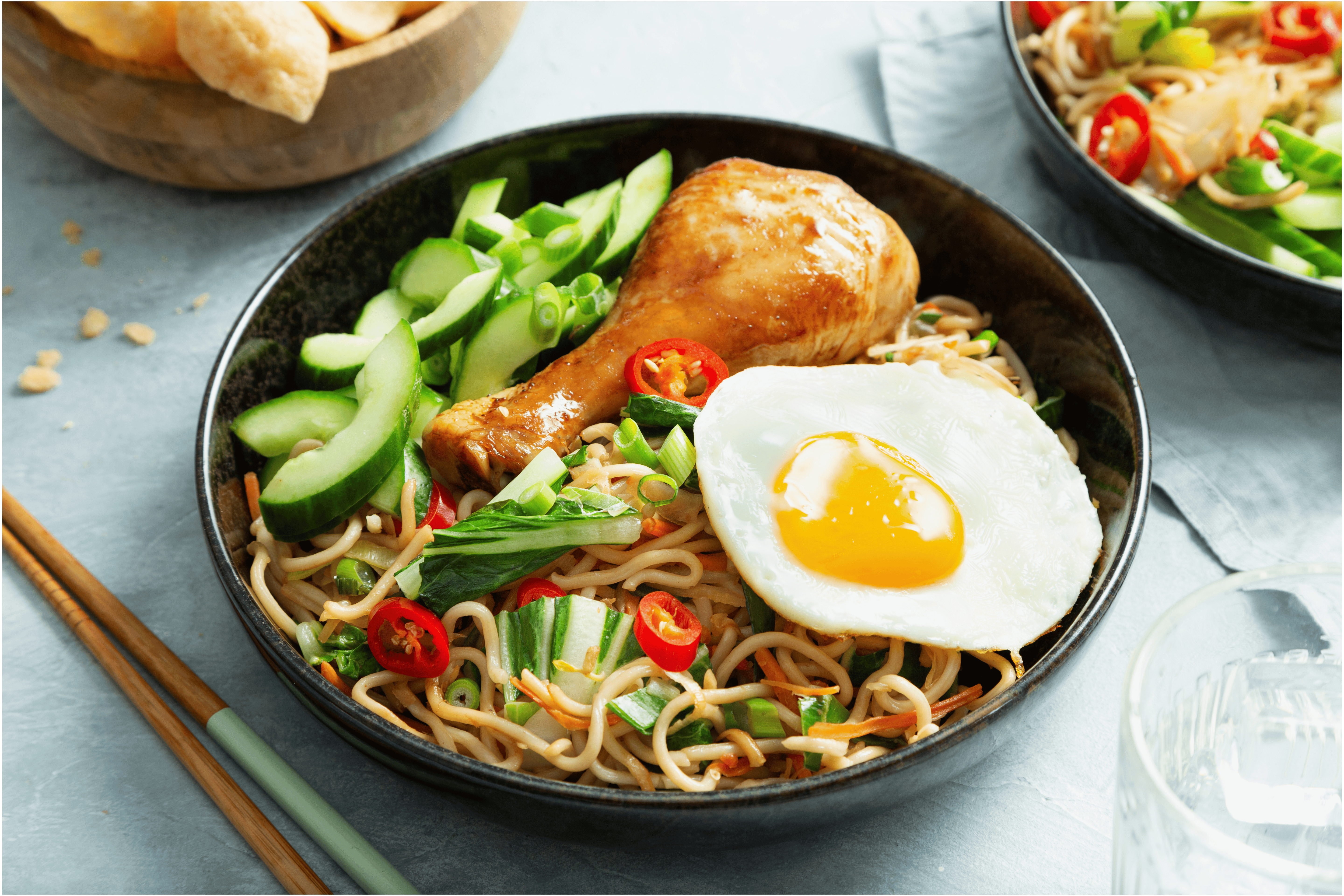 Bami met ketjap kip