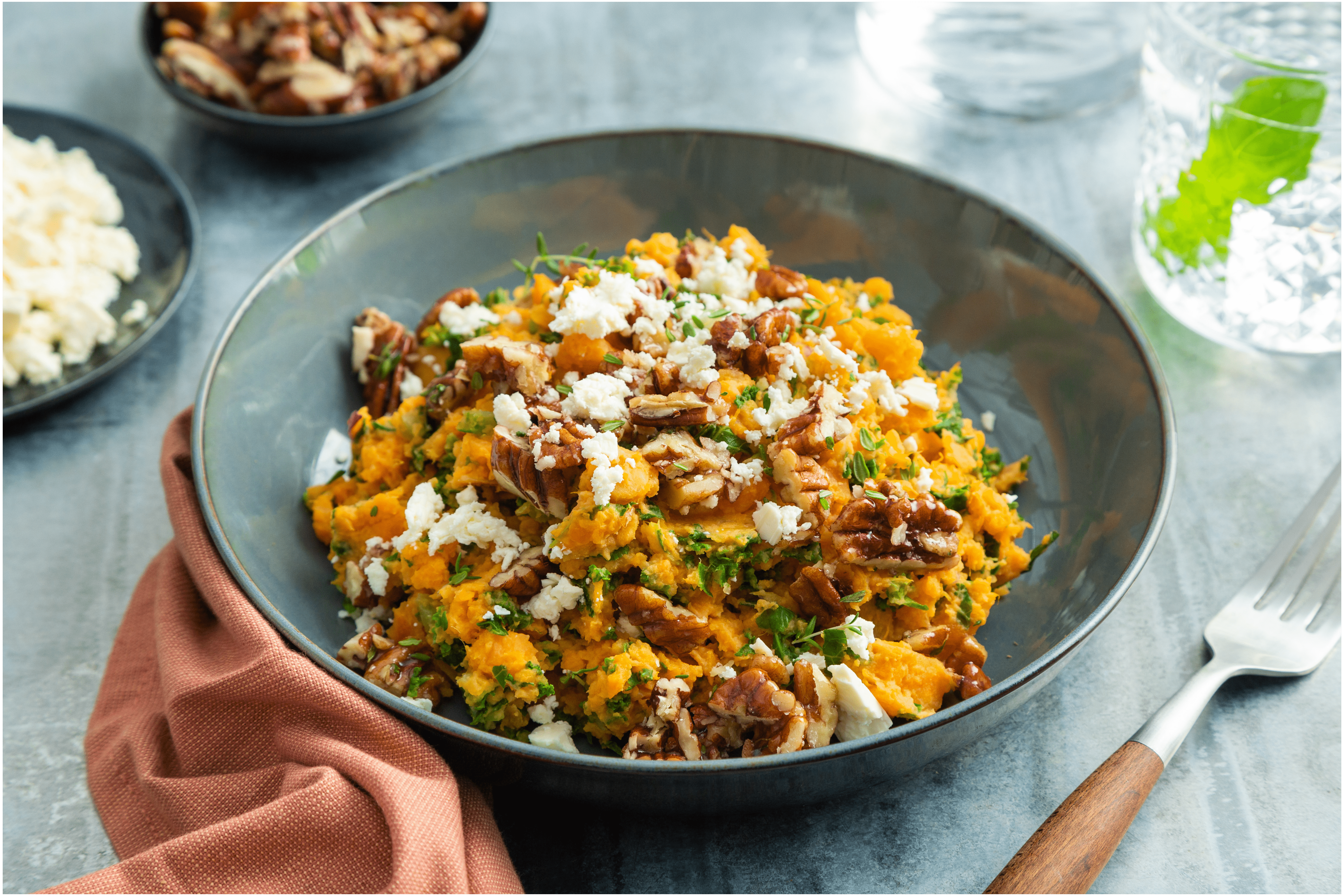 Boerenkoolstamppot met feta en pecannoten