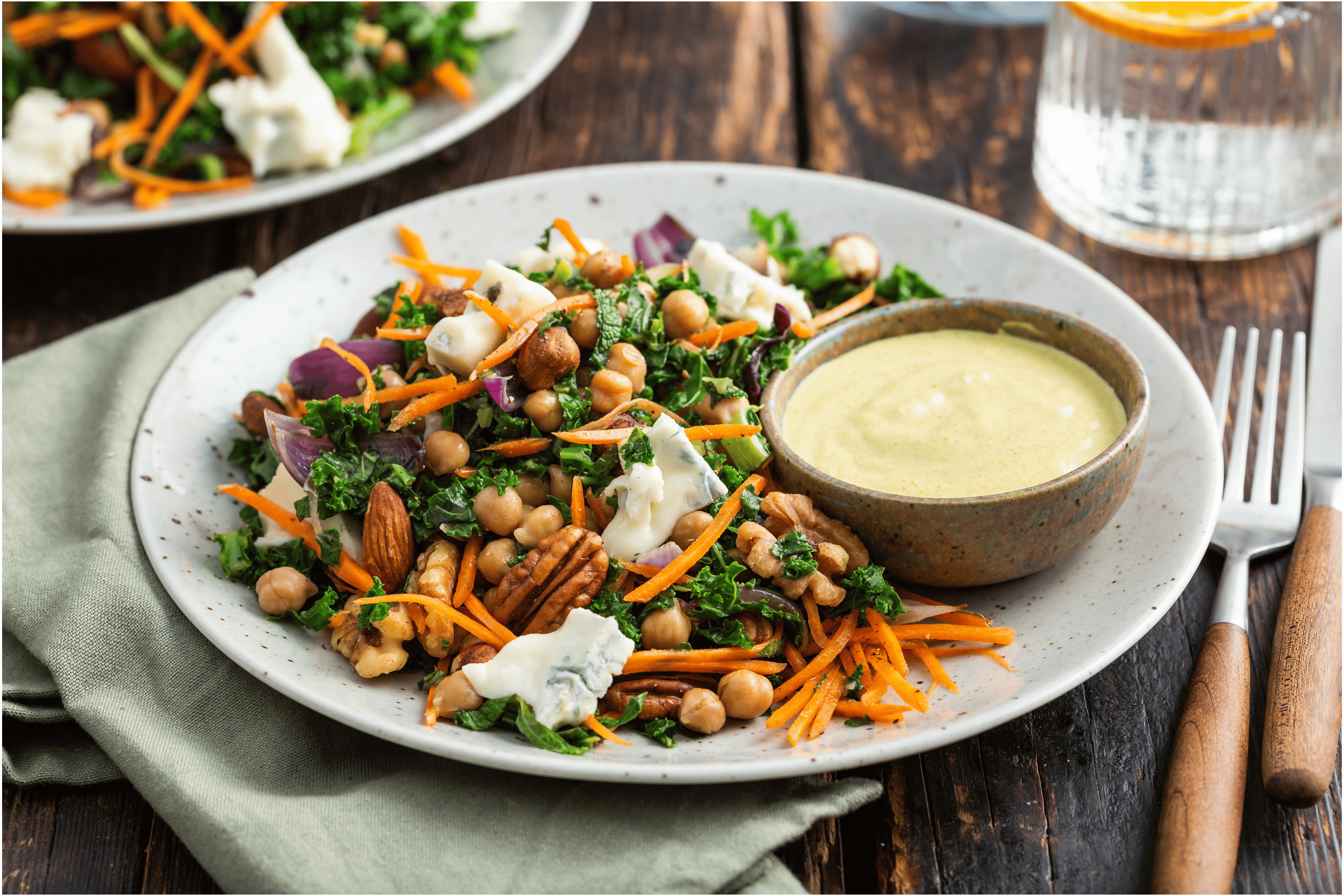 Boerenkool-kikkererwtensalade met gorgonzola