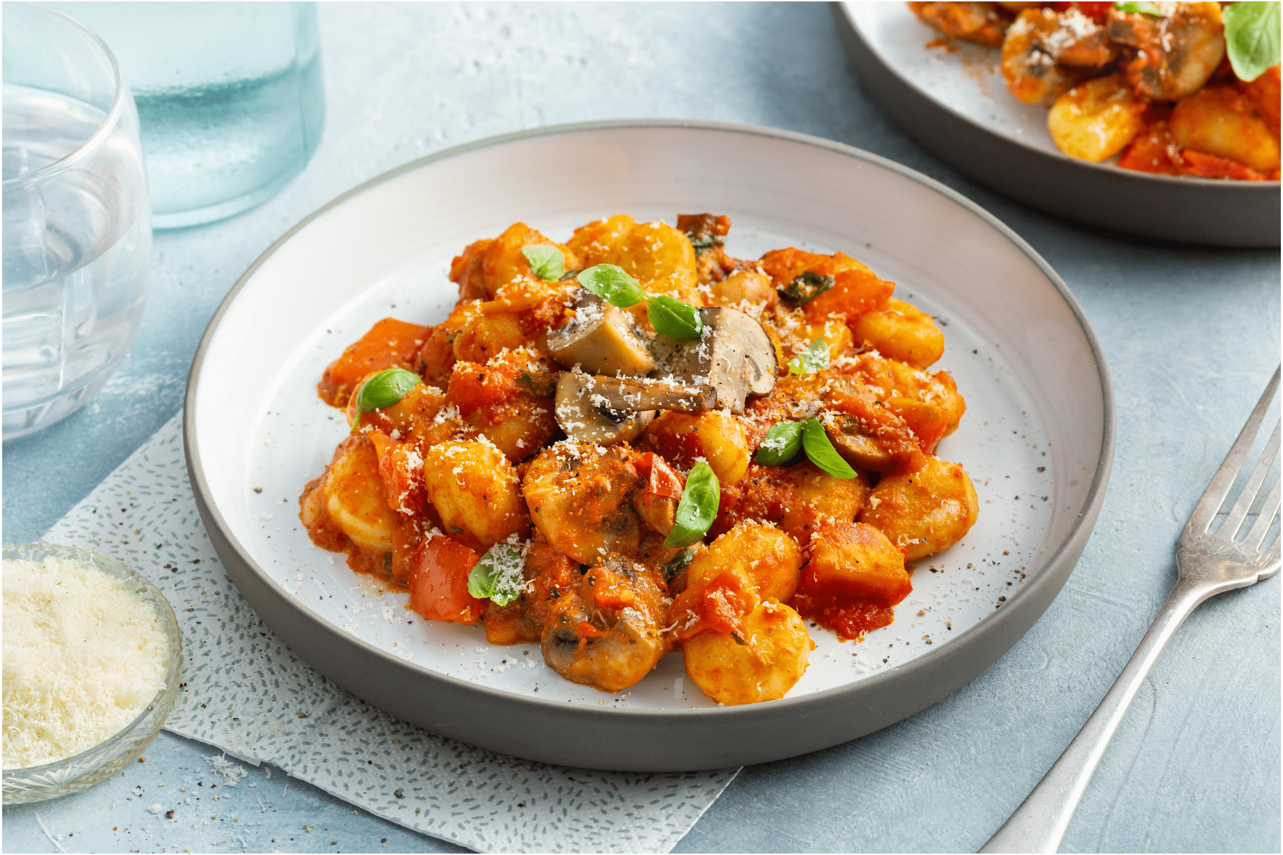 Gnocchi met geroosterde champignons en paprika