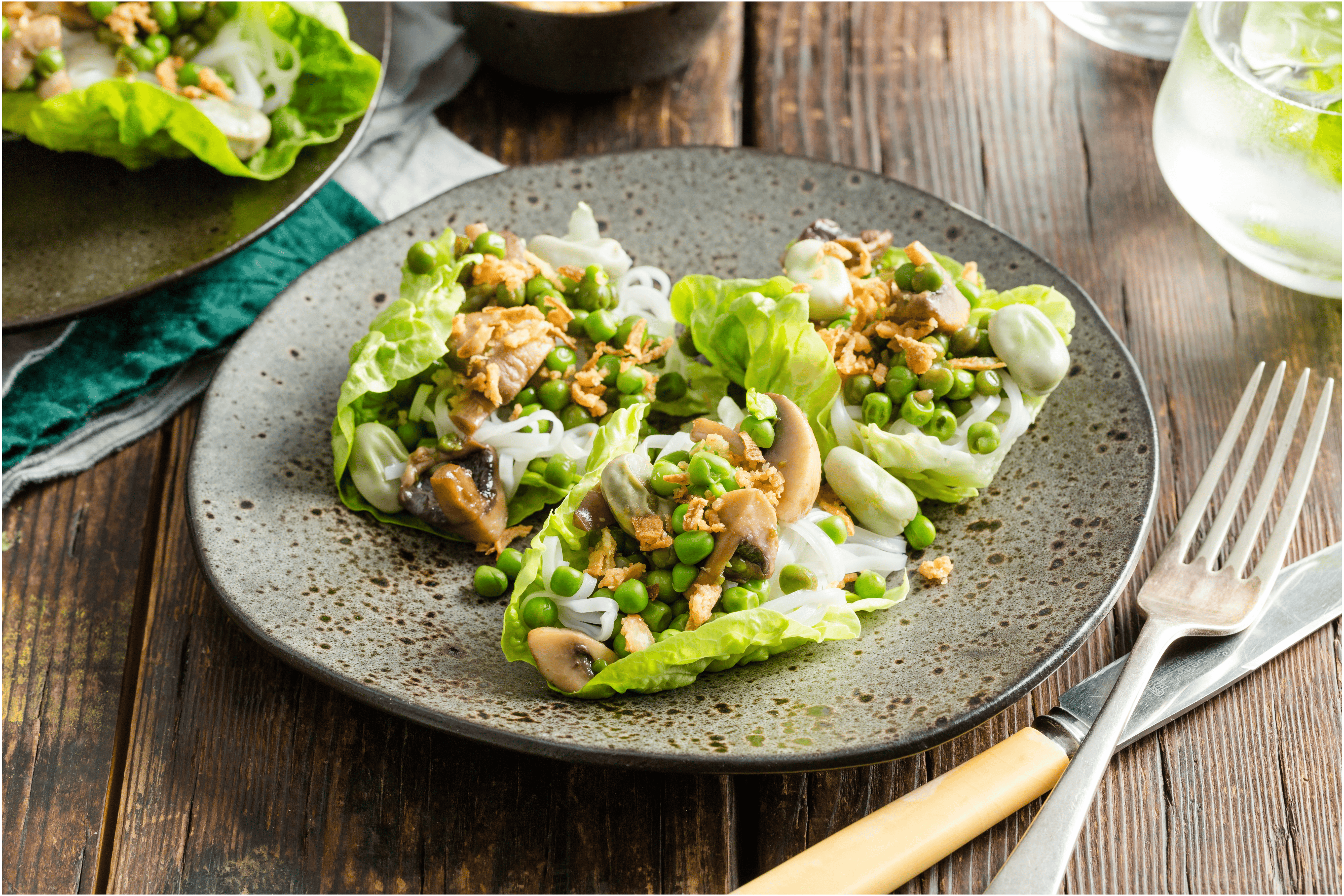Aziatische slawraps met pittige groenten