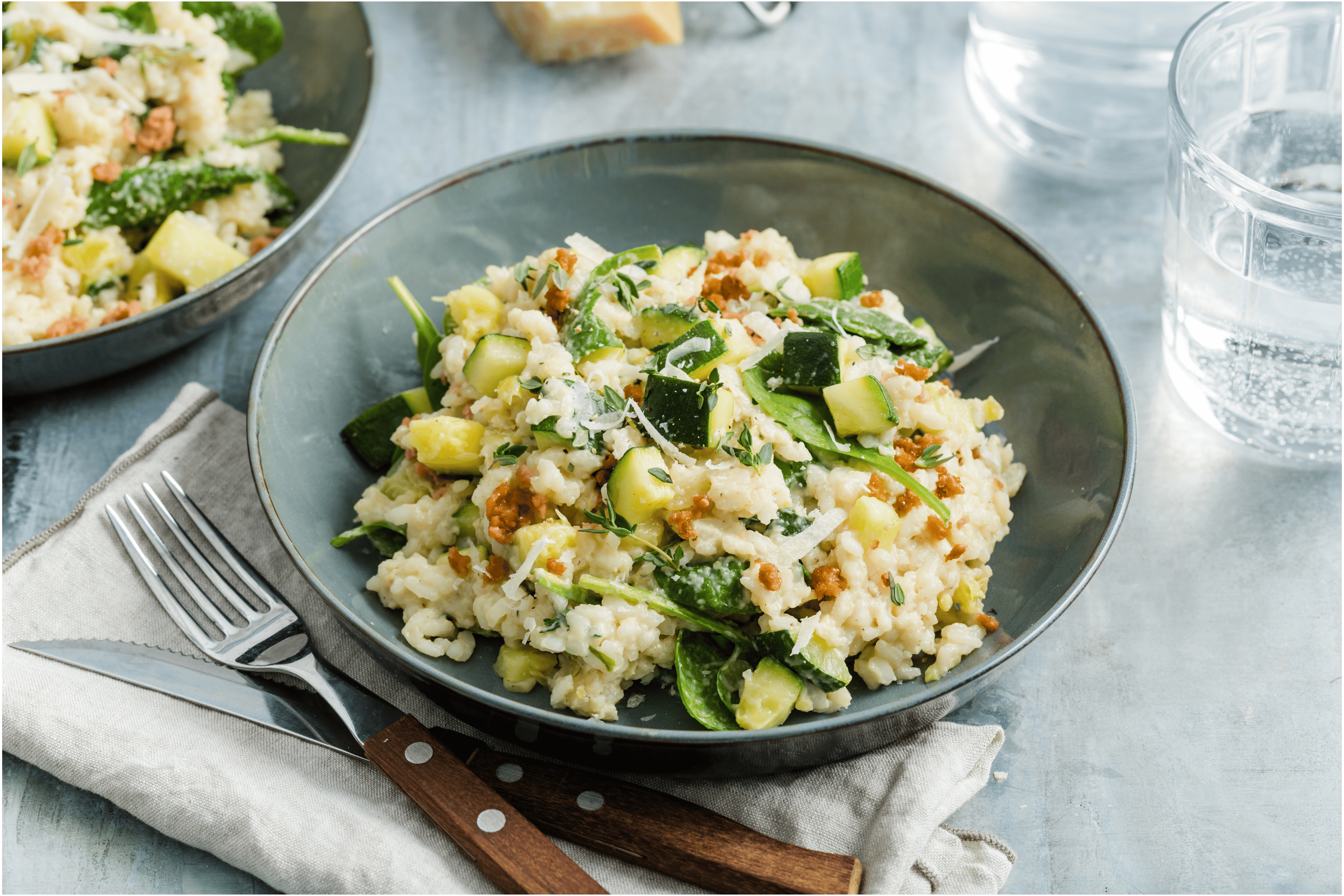 Romige courgette-risotto met plantaardig gehakt