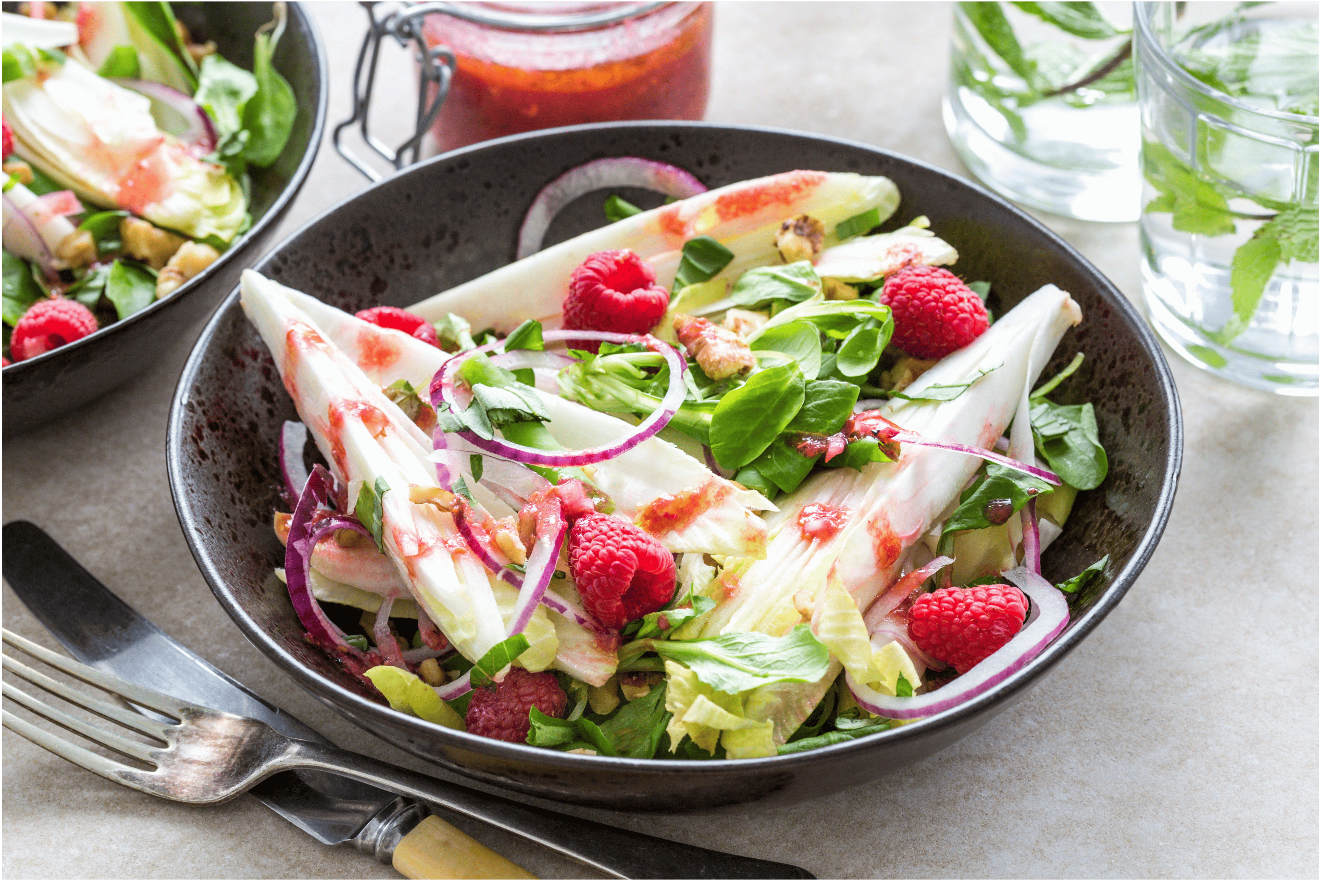 Witlofsalade met een frisse frambozenvinaigrette