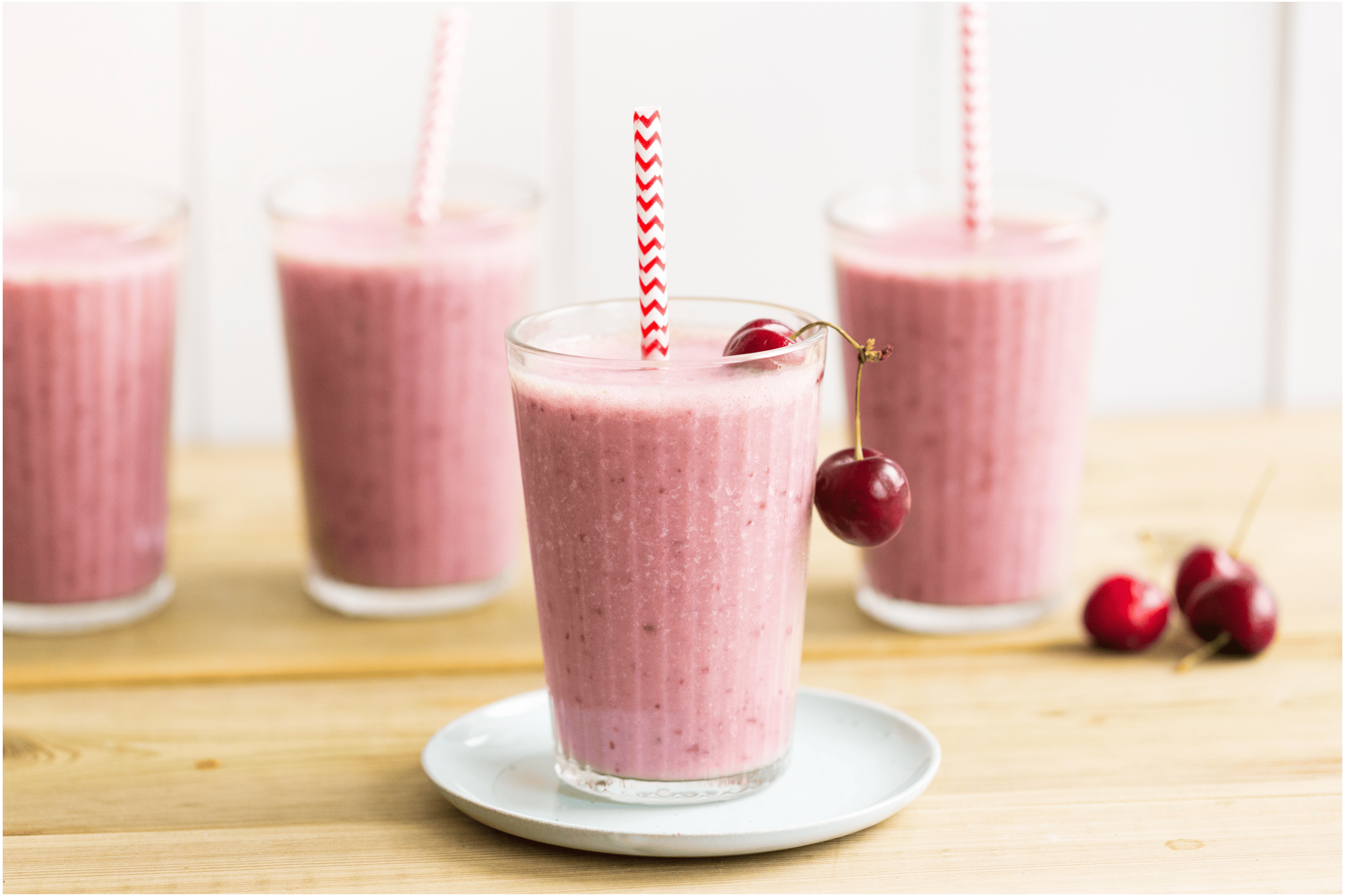 Romige kersenmilkshakes