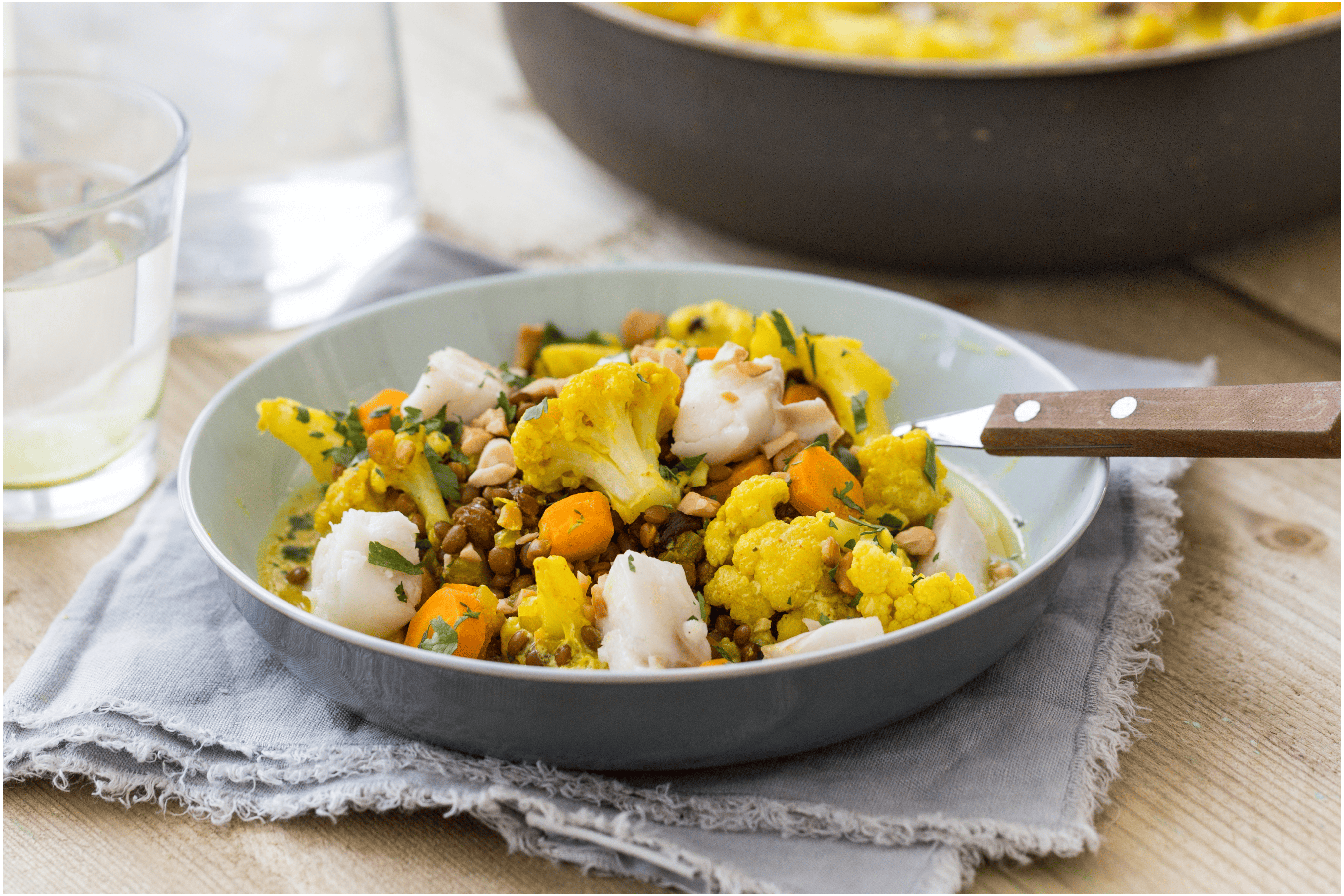 Bloemkoolcurry met linzen en kabeljauw