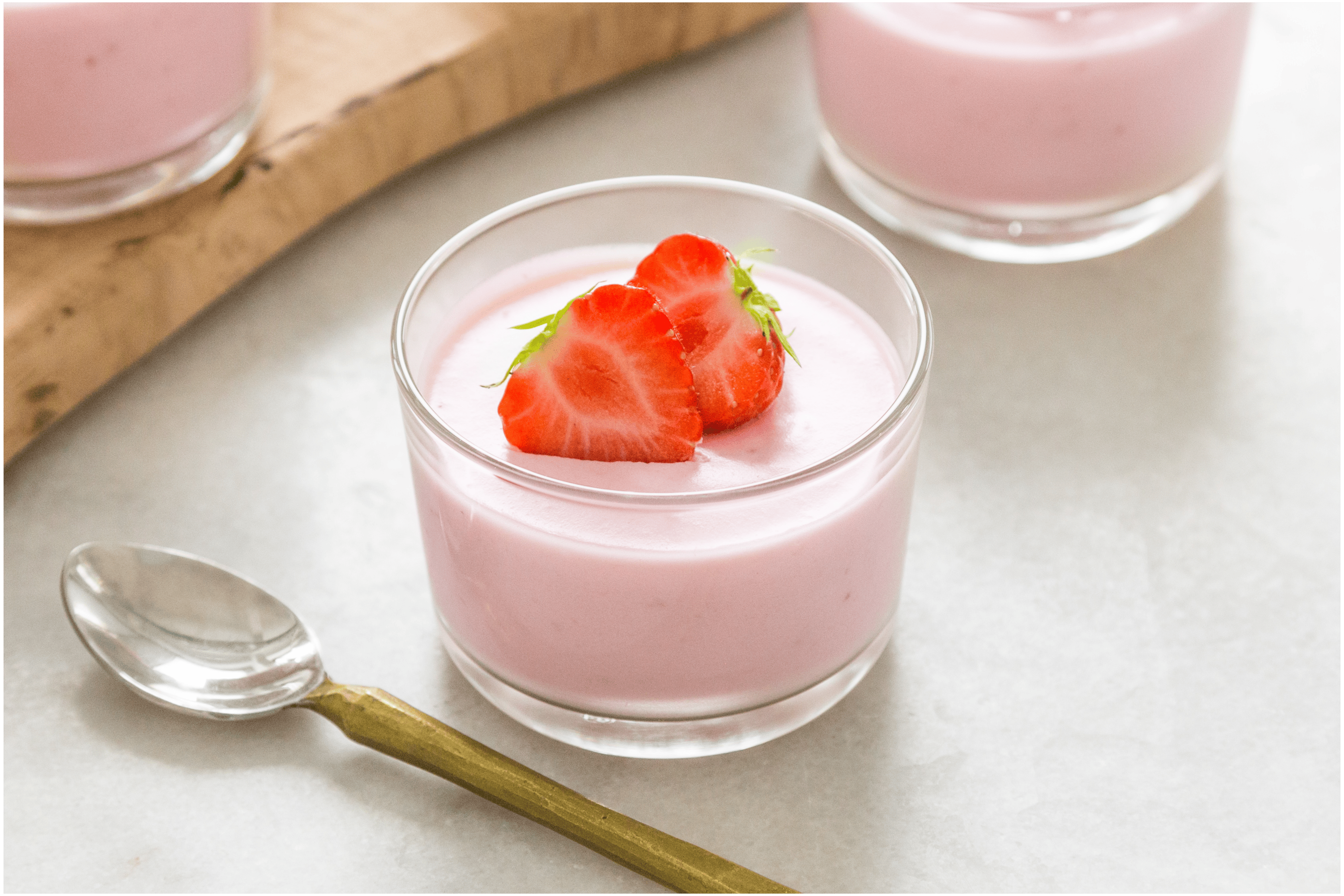 Aardbeien-yoghurtbavarois