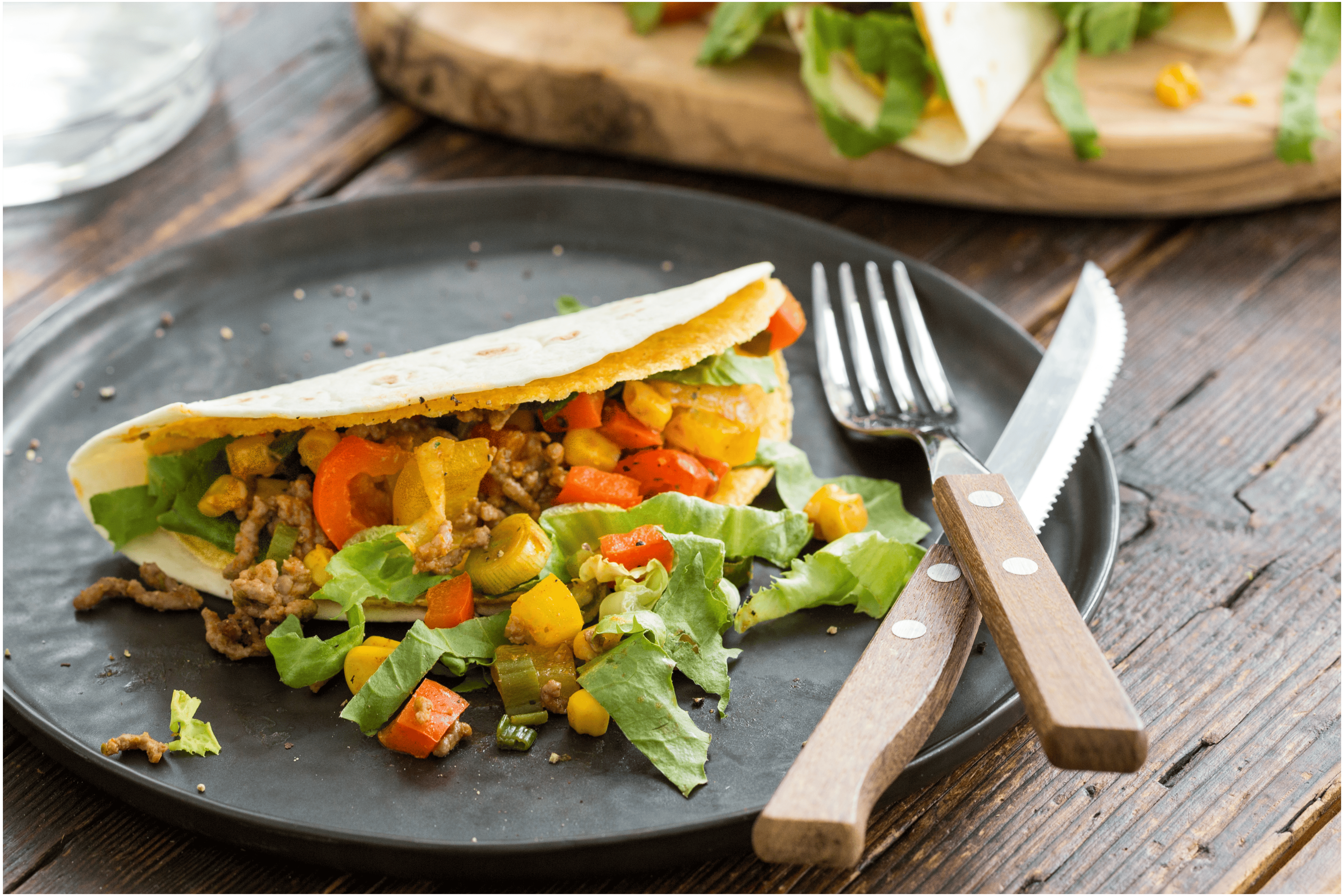 Dubbeldekker-taco's met maïs en gehakt