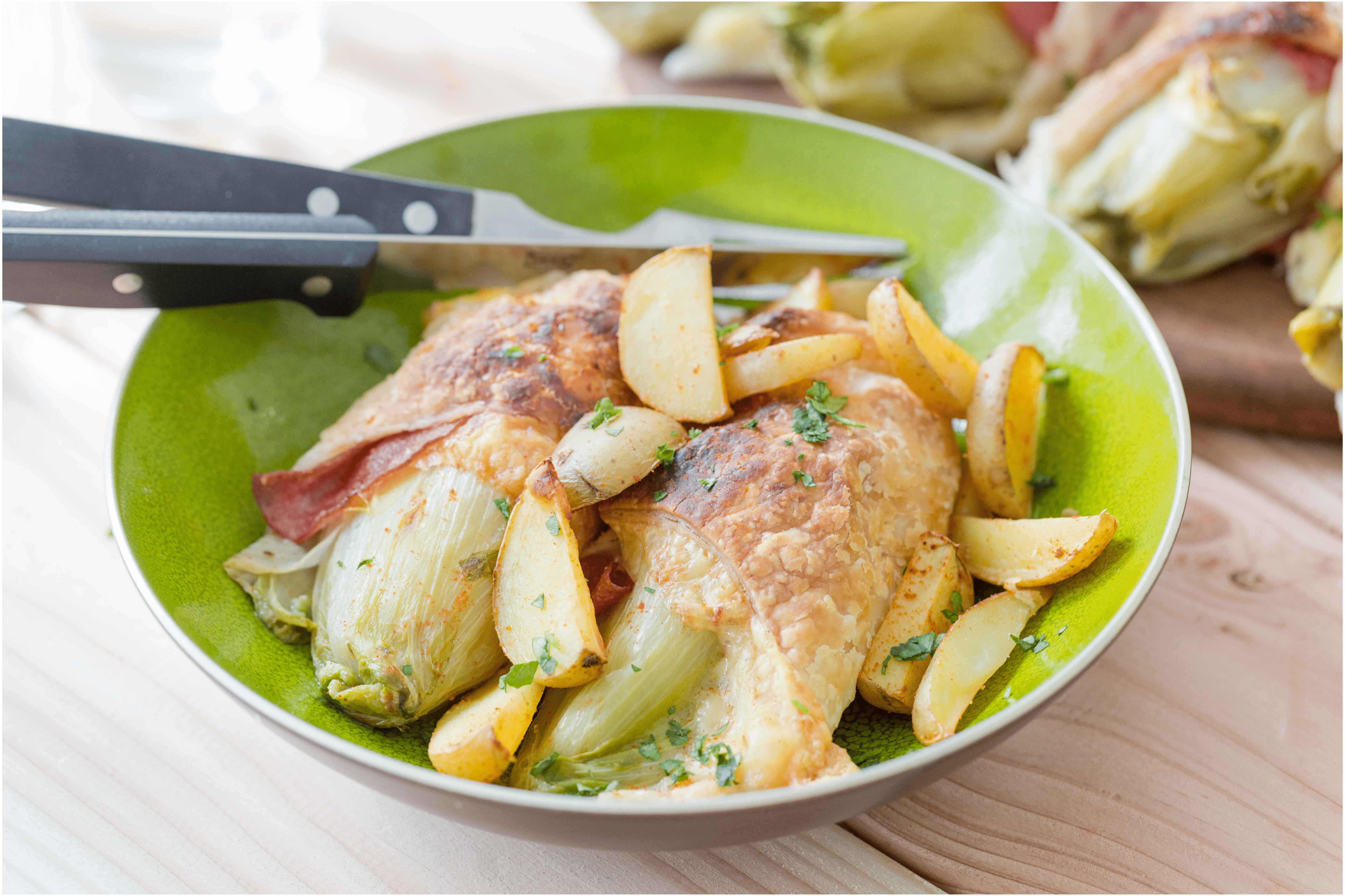 Gegratineerde witlof met aardappelpartjes