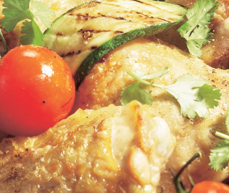 Kipkarbonades met walnotensaus