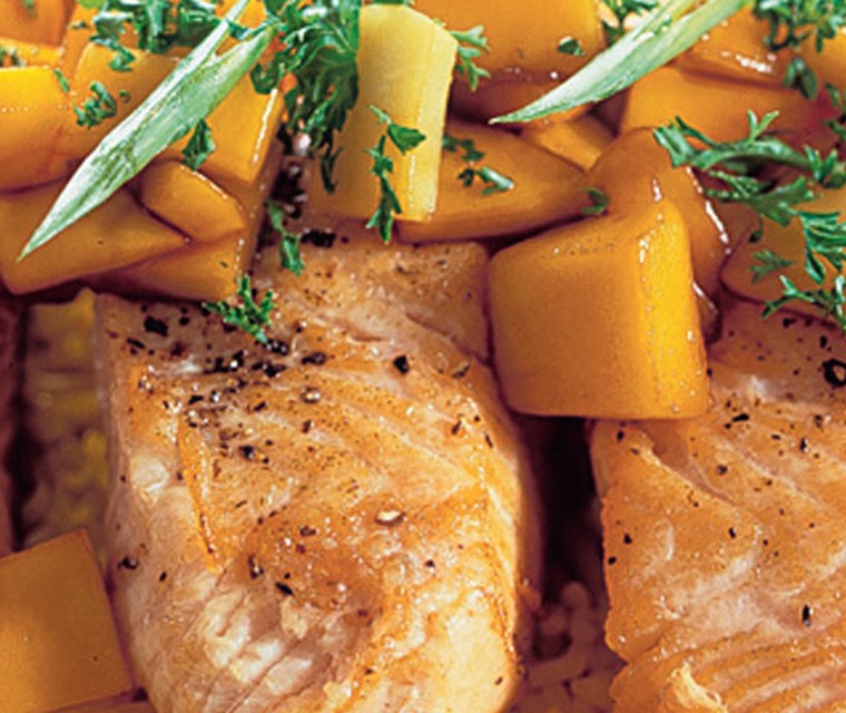 Aziatische zalmfilet met mango