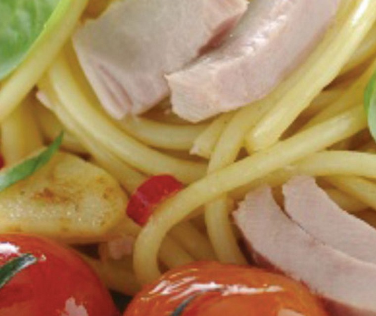 Tonijn pasta met kerstomaatjes