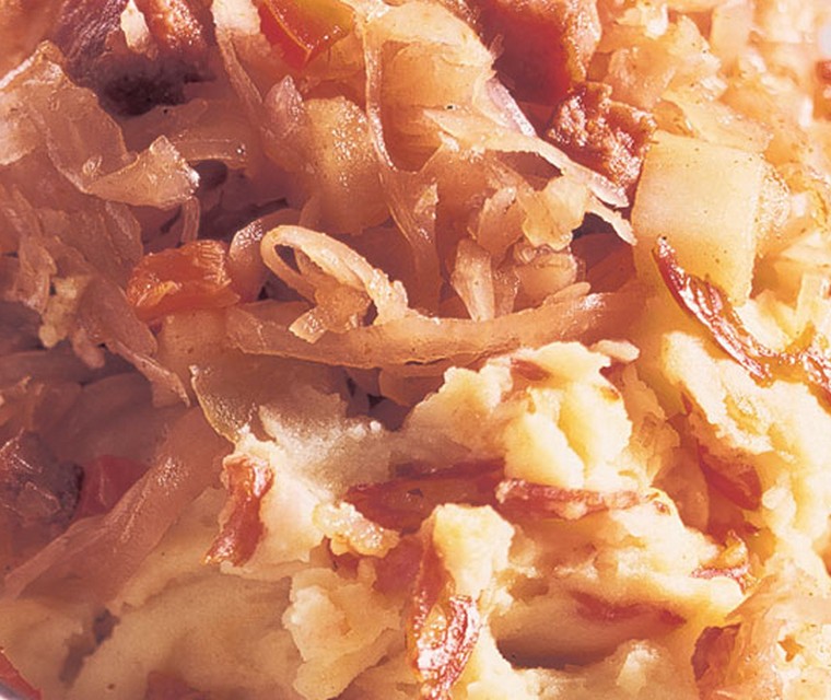 Pittige zuurkoolschotel