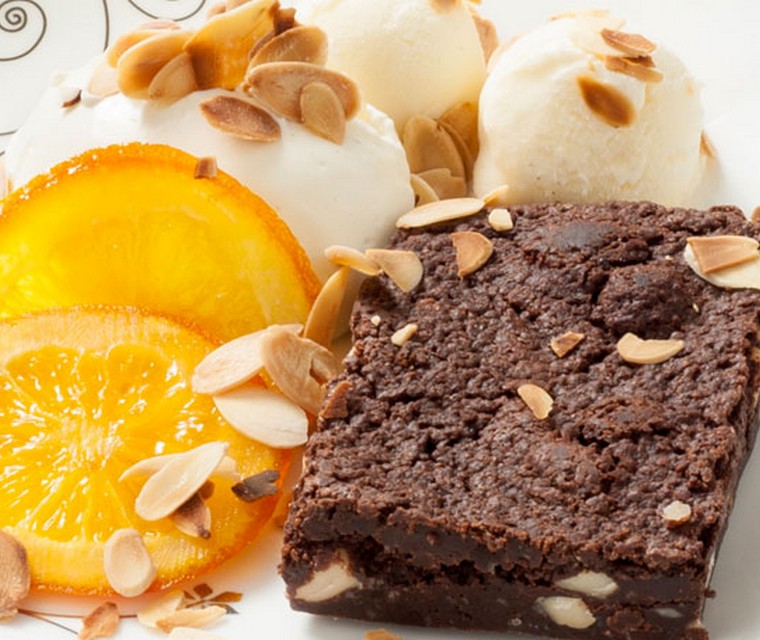 Chocolade Brownie met sinaasappelsukade