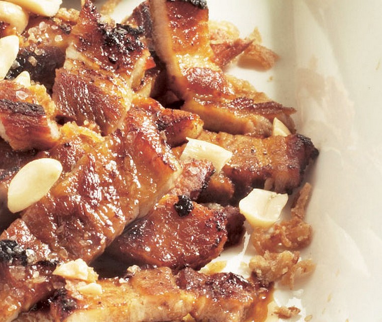 Rijst met pikante speklapjes