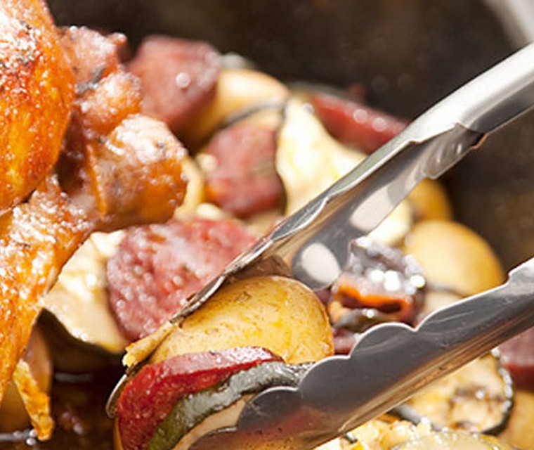 Citroenkip met chorizo en krieltjes