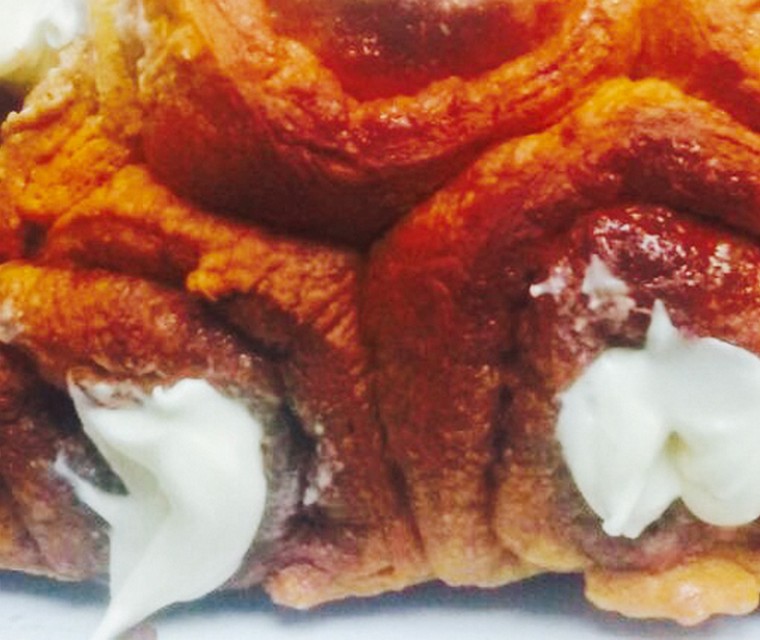 Croissant au chocolat van Mechteld Zinkstok