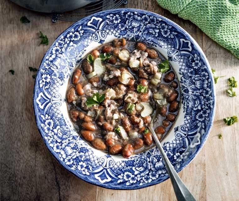 Nellie's bruine bonensoep