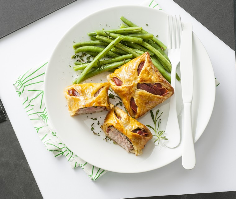 Varkenshaasjes in bladerdeeg