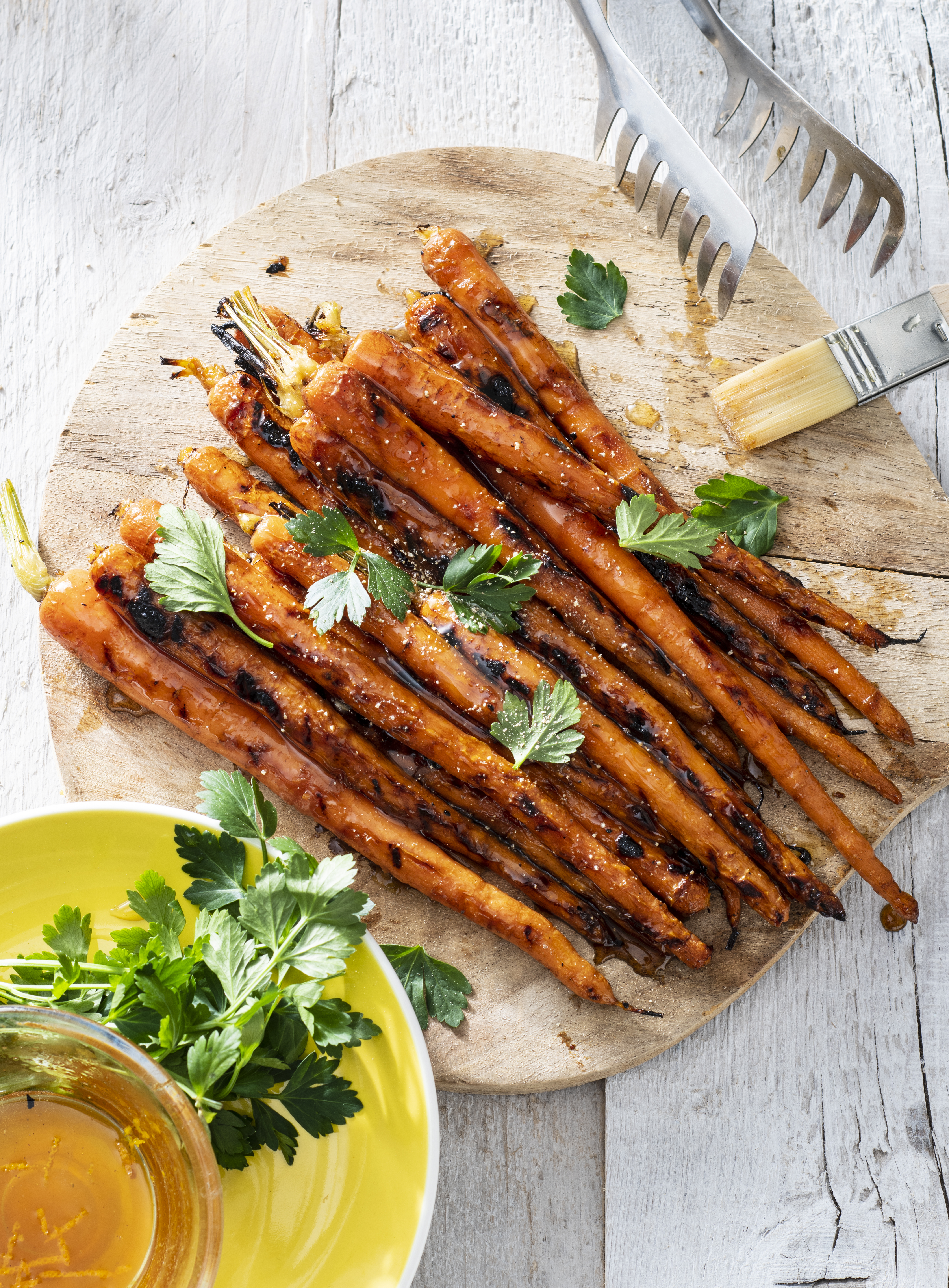 Gegrilde BBQ wortels