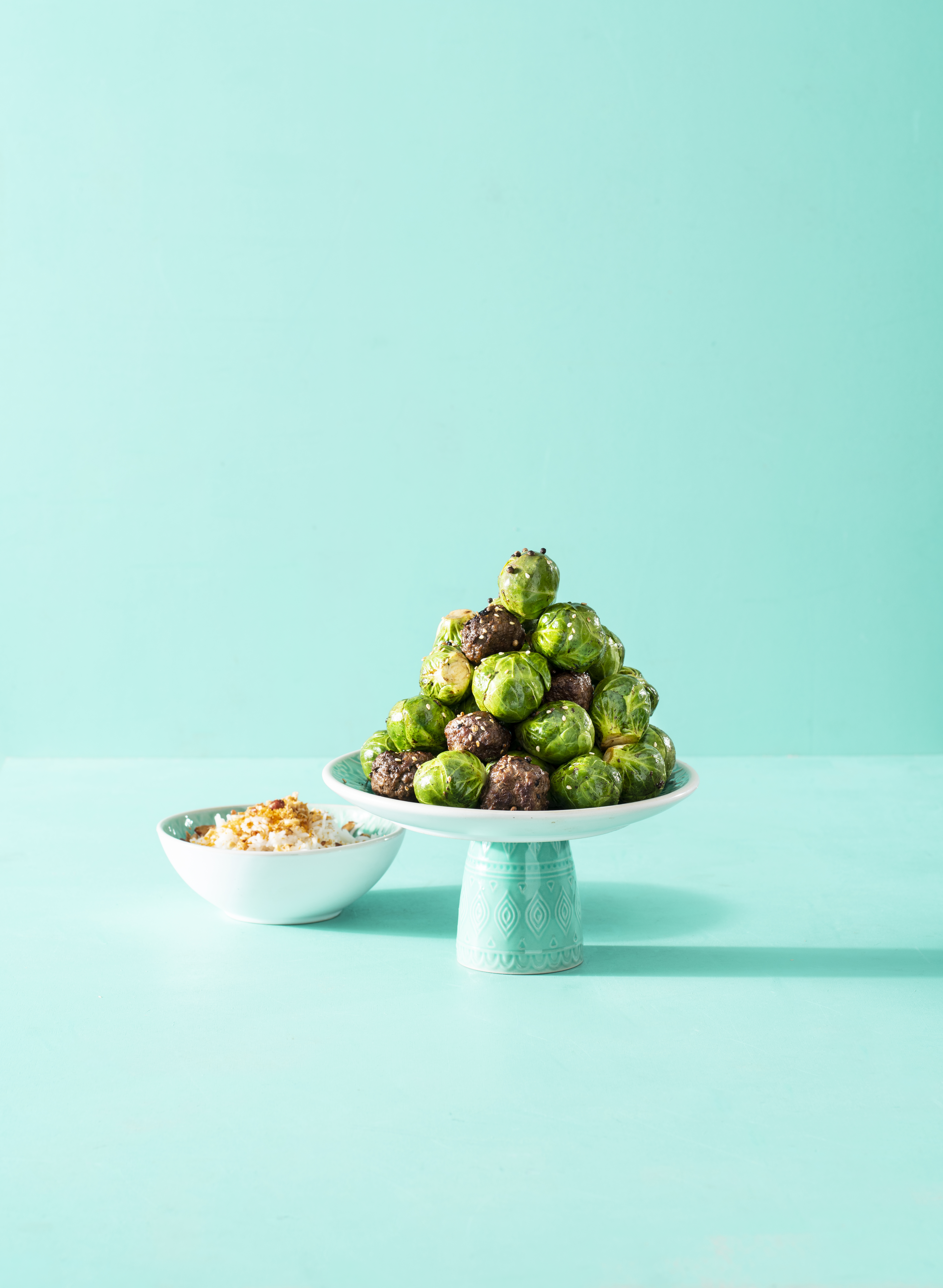 Roerbakspruitjes met gehaktballetjes