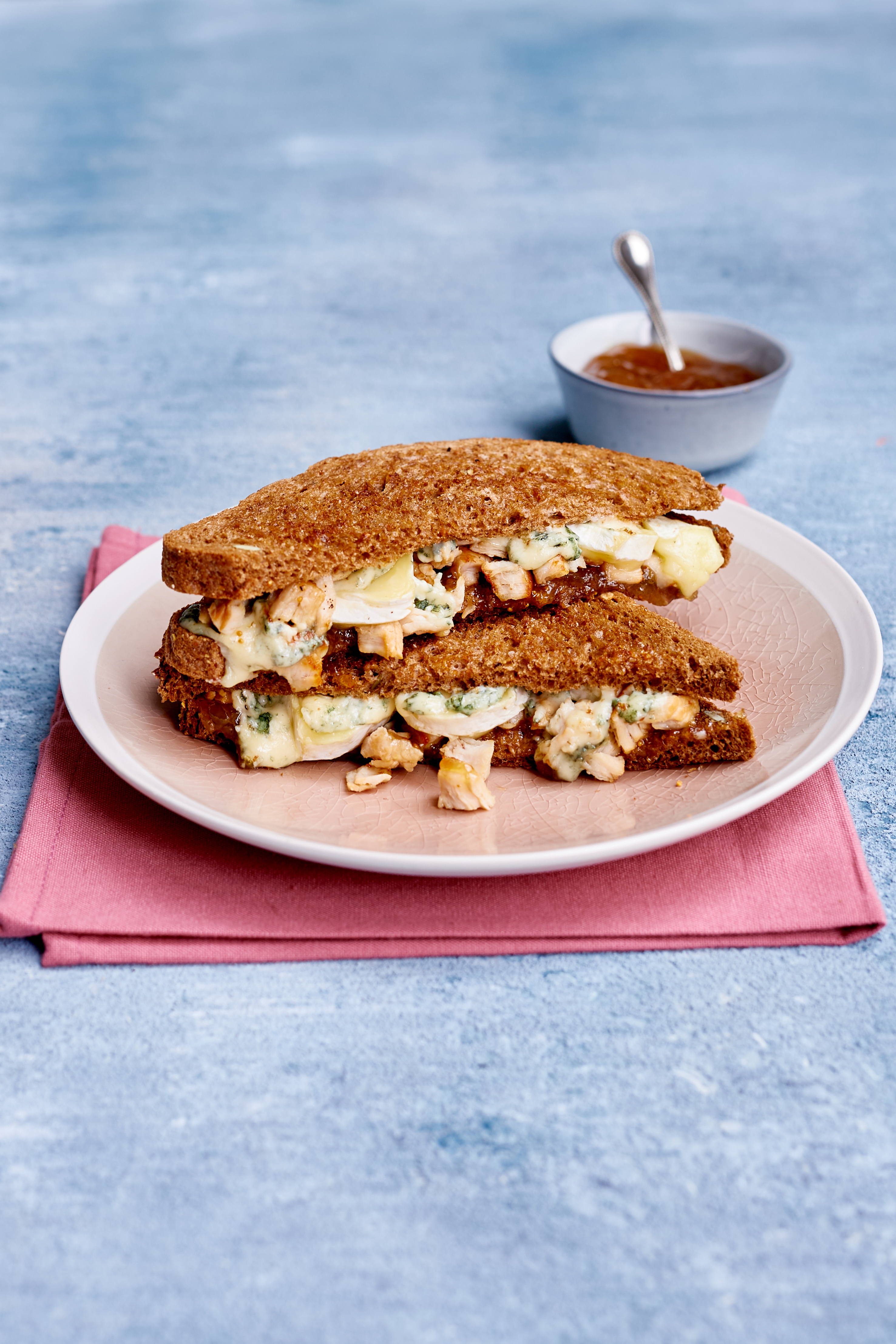 Tosti kalkoen, restjes kaasplank en vijgencompote