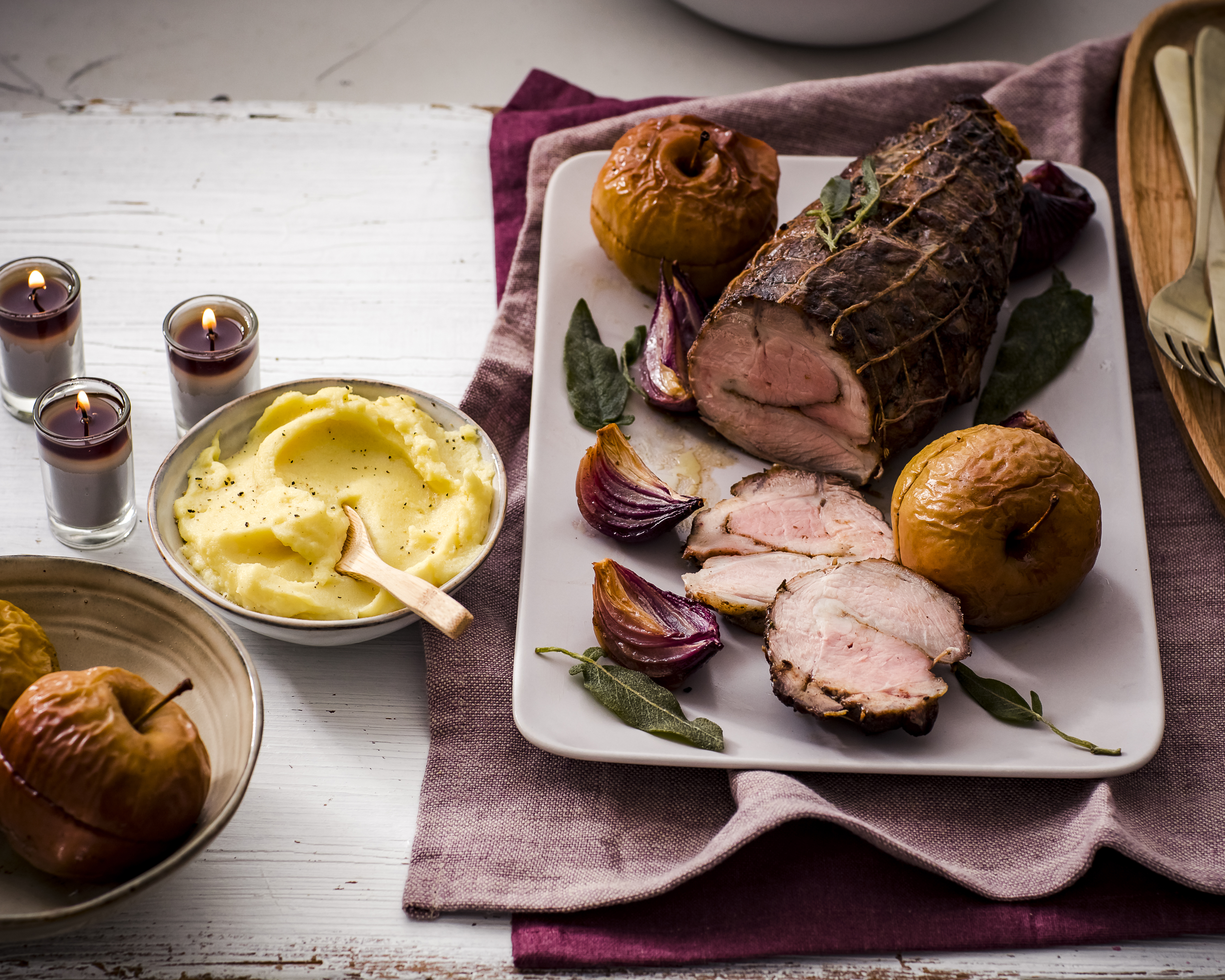 Varkensrollade extravaganza met venkelzaad en gebakken appels