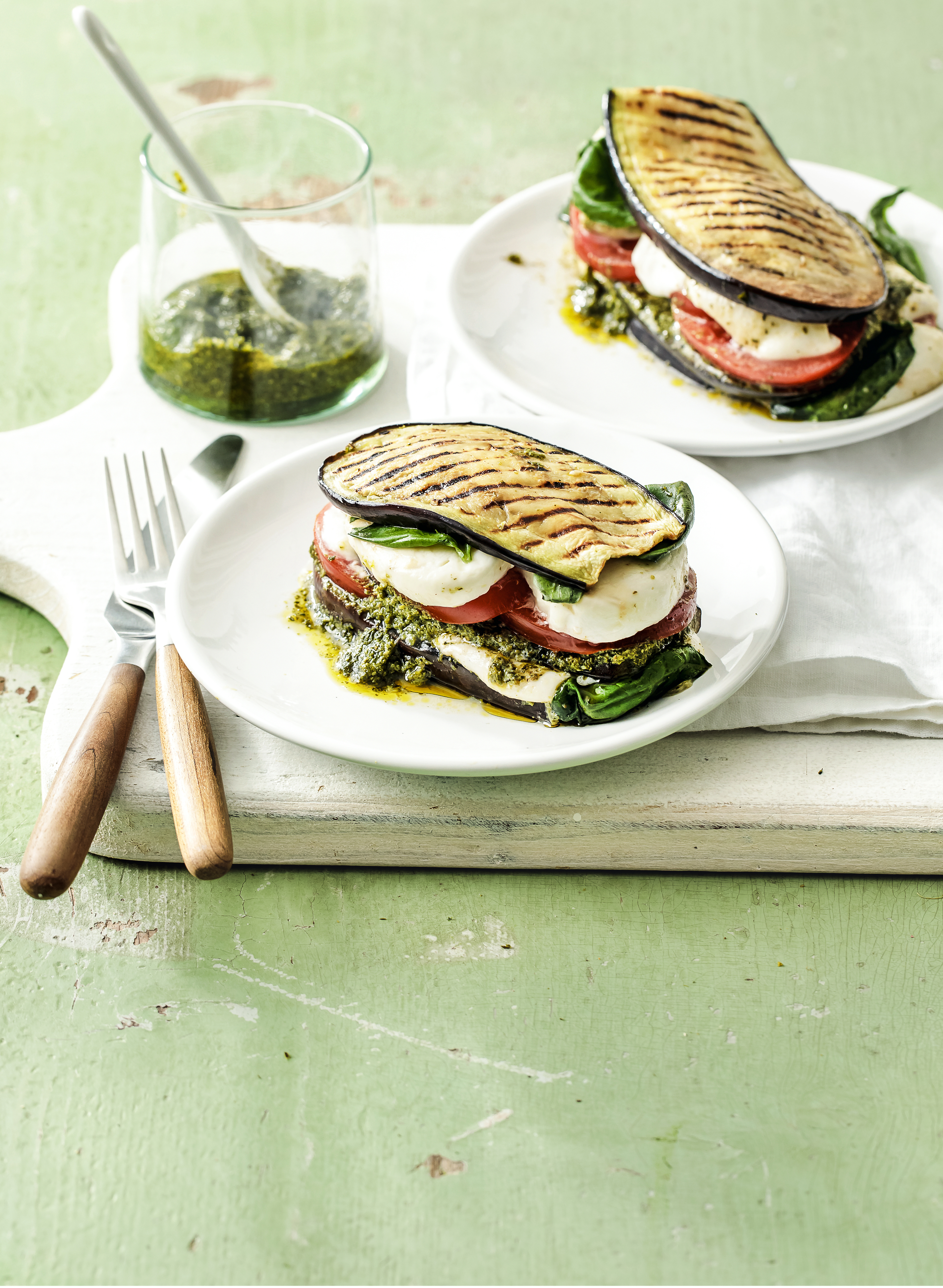 Aubergine-tosti caprese