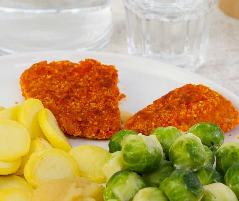 Cordon bleu met aardappelschijfjes en spruiten