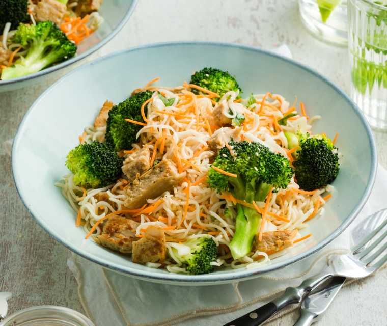 Oosterse broccoli salade