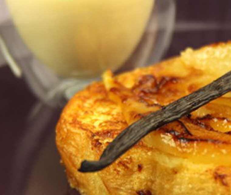 Wentelteefjes met gekaramelliseerde peren