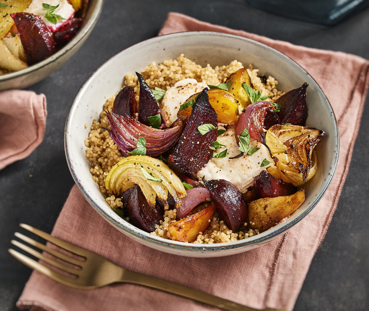 Quinoa met geroosterde bietjes en geitenkaas