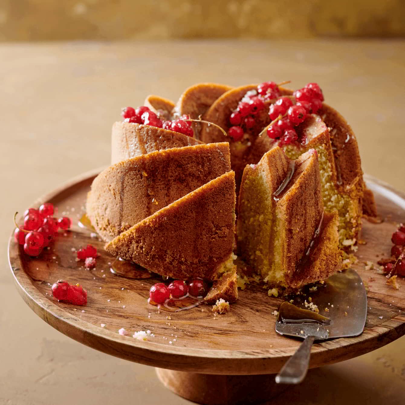 Scandinavische tulband met gesuikerde besjes