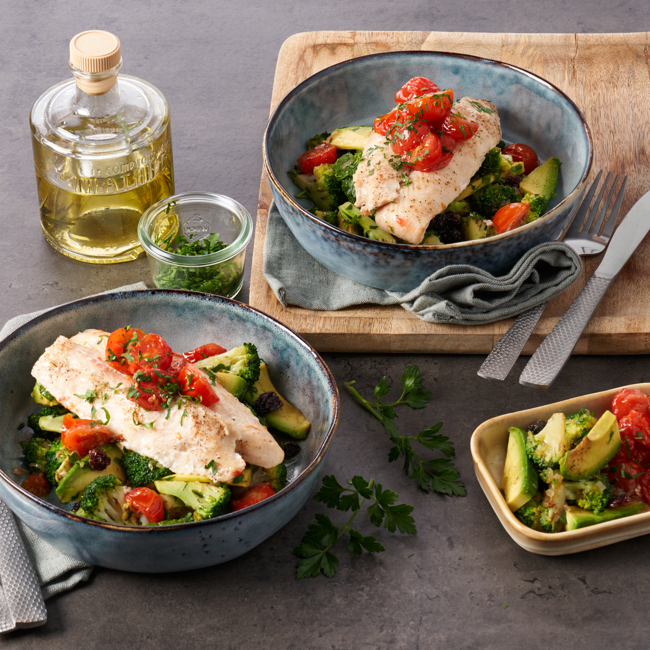 Warme salade van broccoli met pangasiusfilet uit de oven