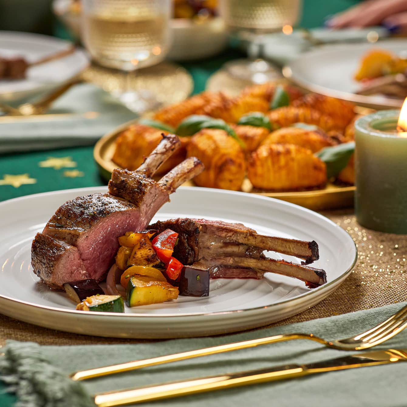 Gebraden lamsrack met geroosterde groenten