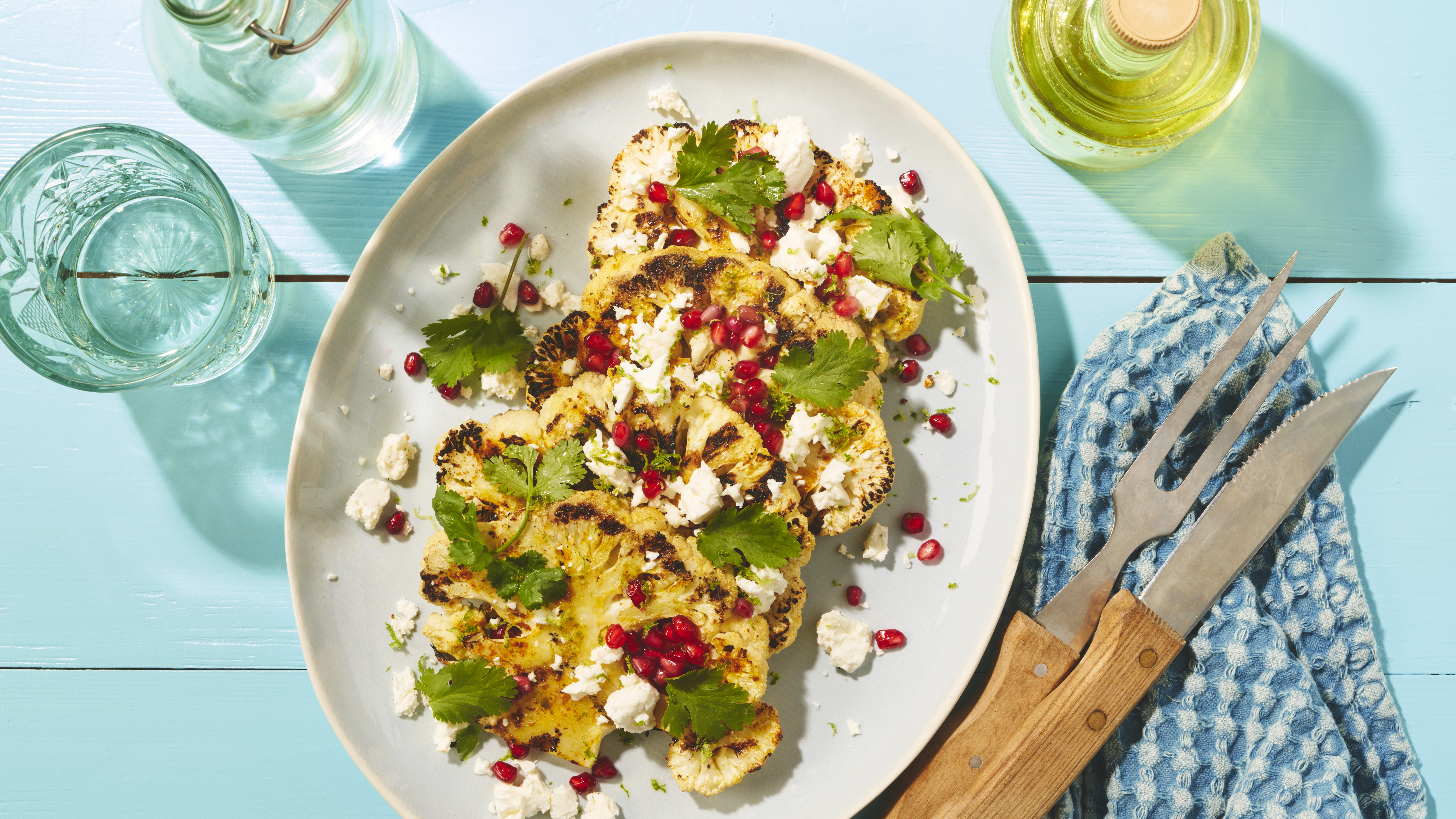 Bloemkoolsteaks van de barbecue