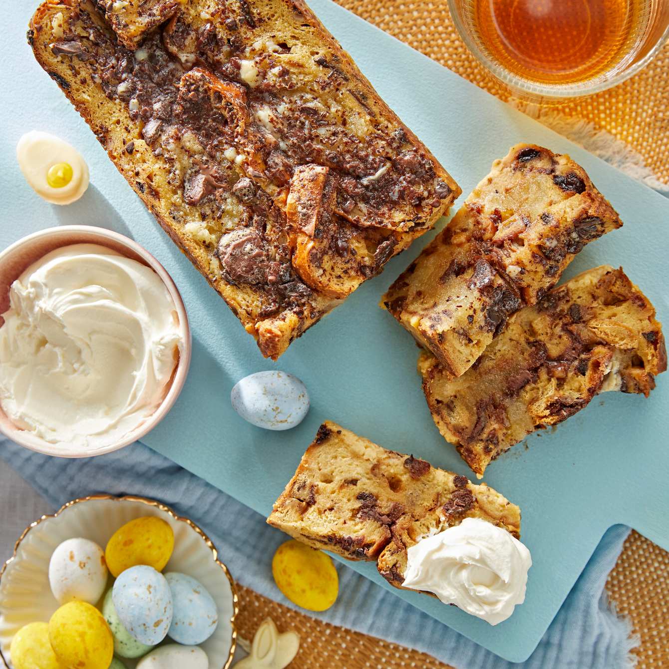 Bread & butterpudding met paaseitjes