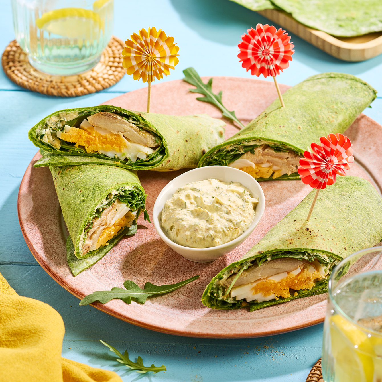 Huisgemaakte groene tortilla’s met gerookte makreel