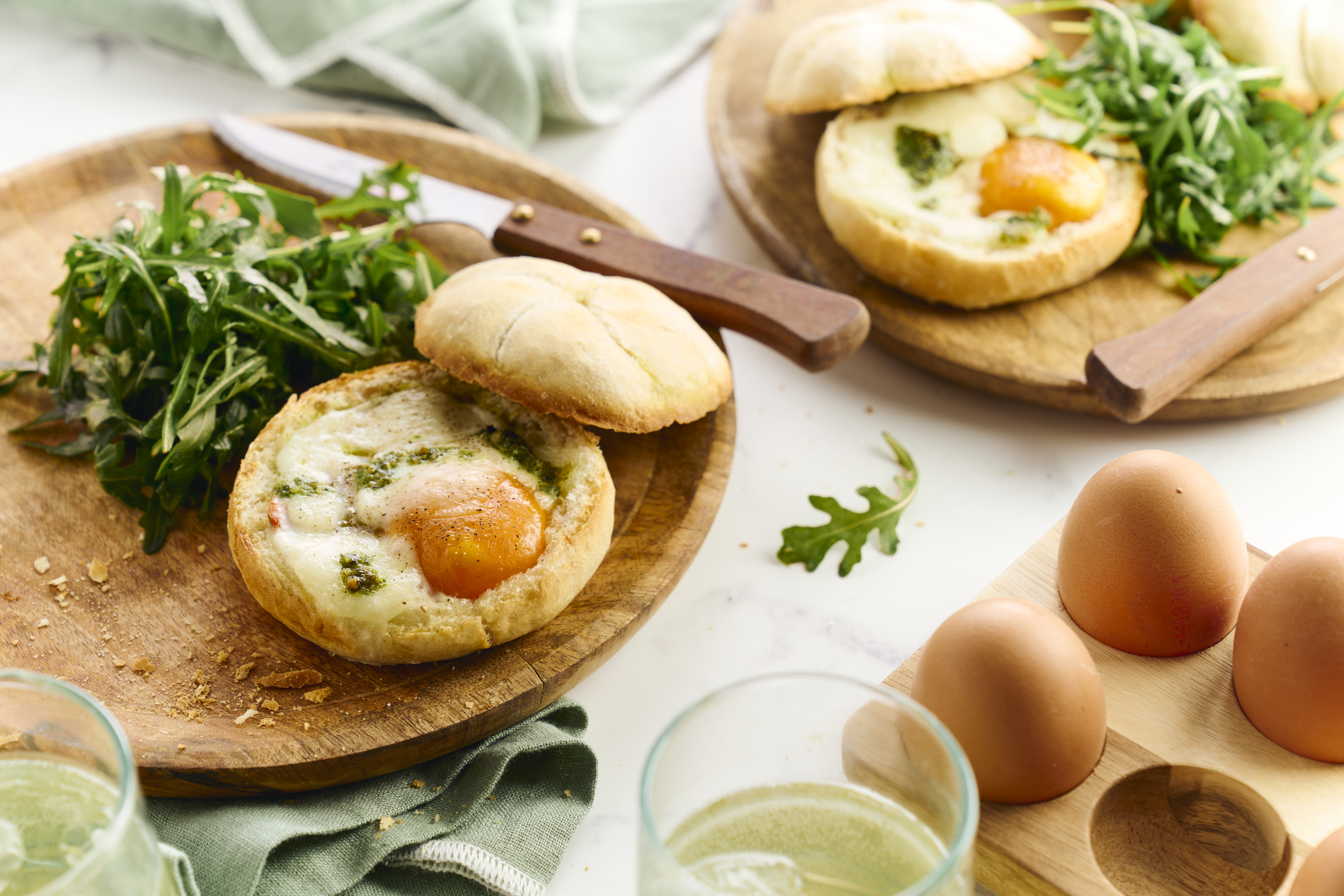 Gevulde kaiserbroodjes